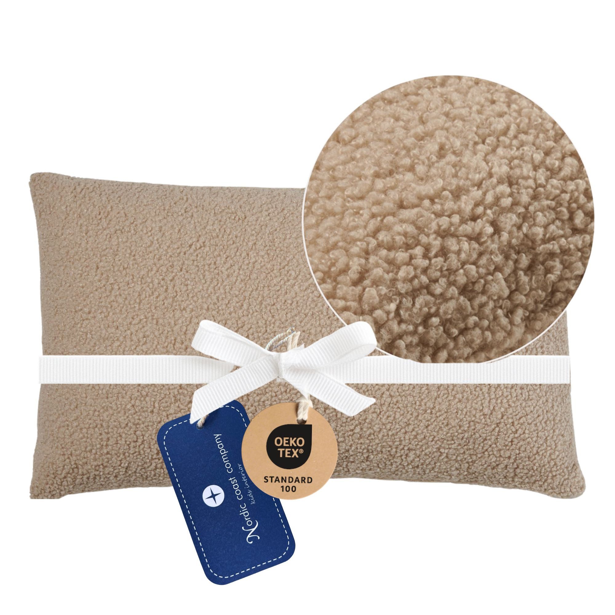 Nordic Coast Company Dekokissen Teddy Bouclé Stoff - Kissen inkl. Füllung, Kissenhülle mit Füllung