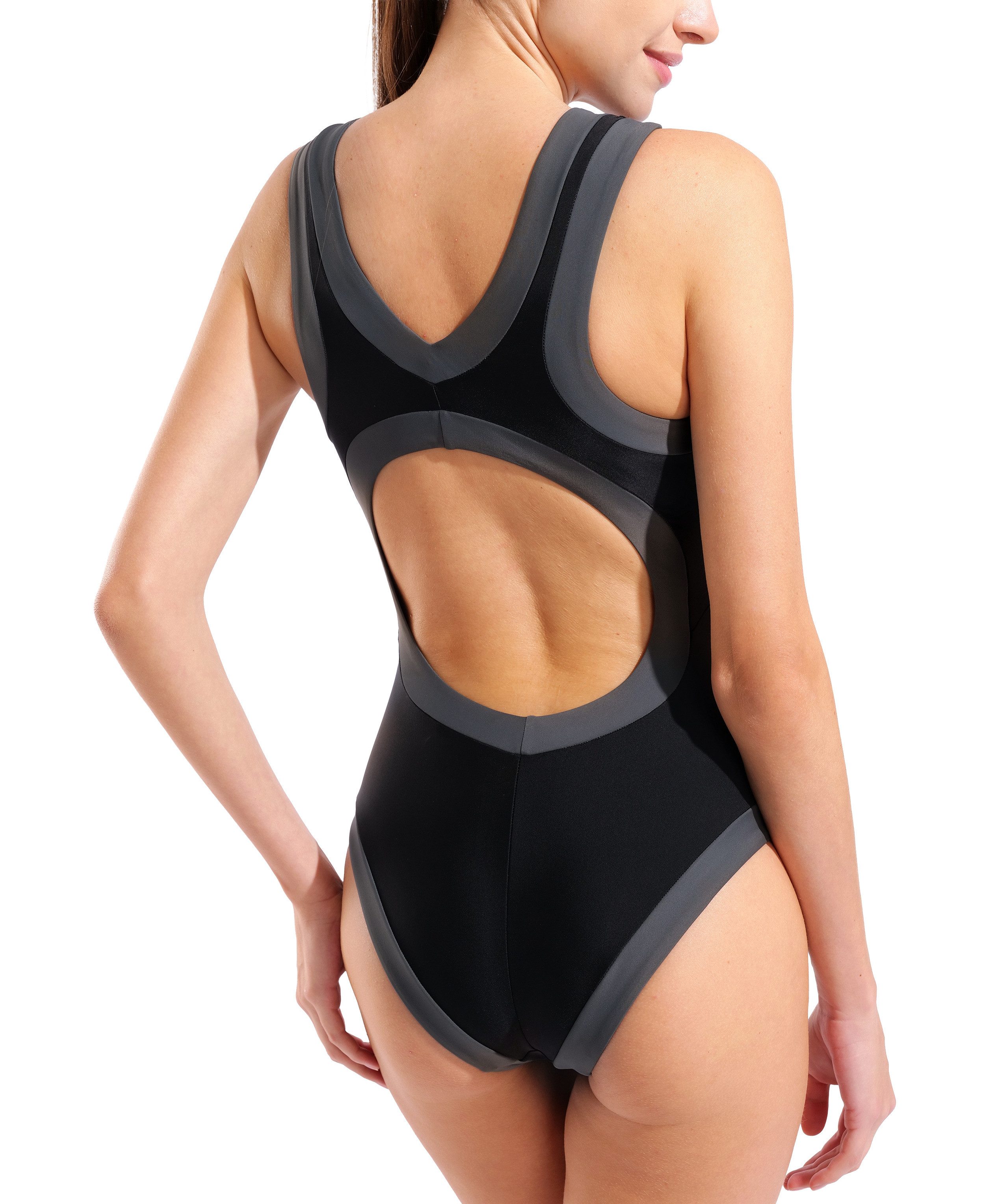 Arena Badeanzug W ARENA BOLD LINES SWIMSUIT mit integriertem UV-Schutz UPF50+, chlor- und salzwasserbeständig