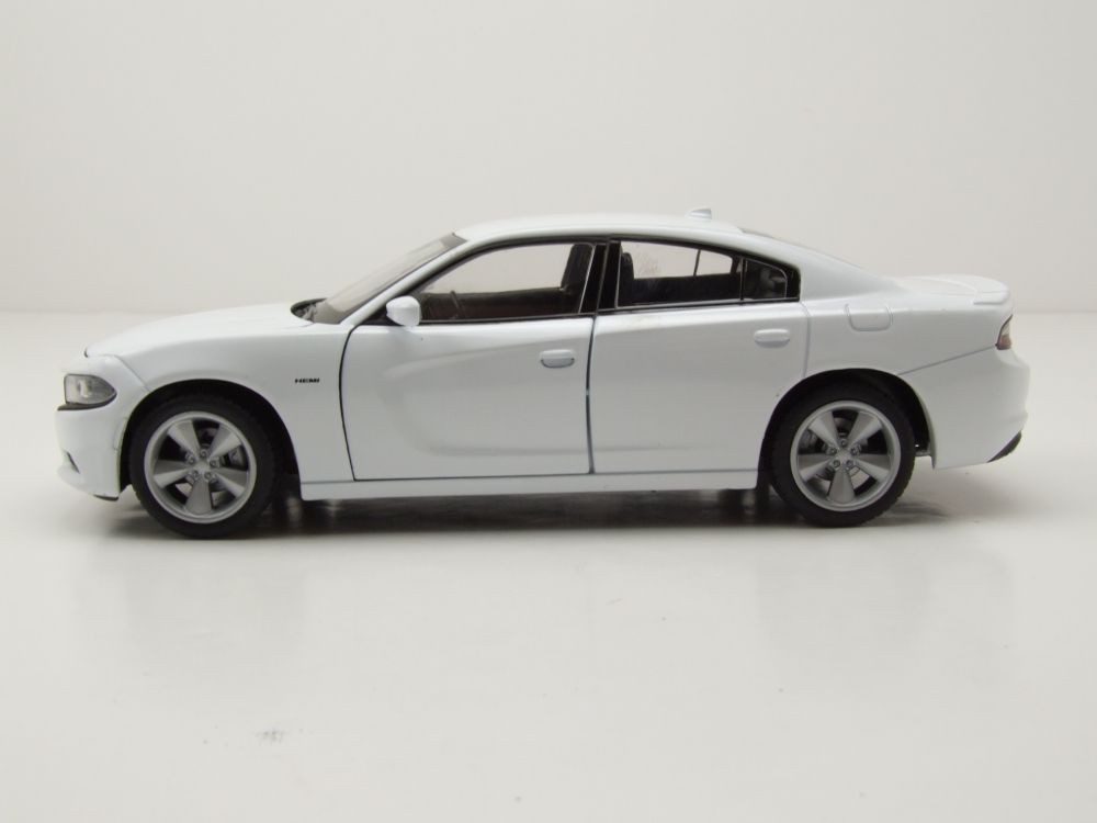 Welly Modellauto Dodge Charger R/T 2016 weiß, Maßstab 1:24