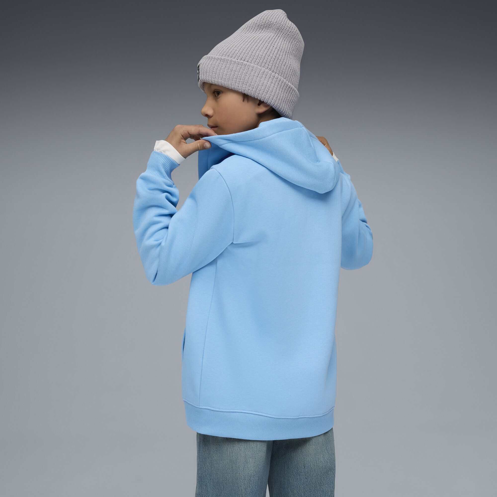 PUMA Sweatjacke Manchester City FtblEssentials Kapuzenjacke Jugendliche – Bild 5 von 5