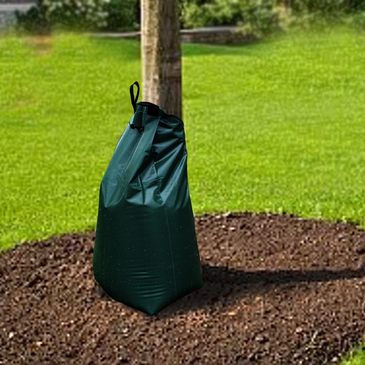 colourliving Bewässerungssystem Baumbewässerungsbeutel 75 Liter PE Giesssack, Wasserbeutel, 2 Griffschlaufen, Einfüllvorrichtung – Bild 3 von 5