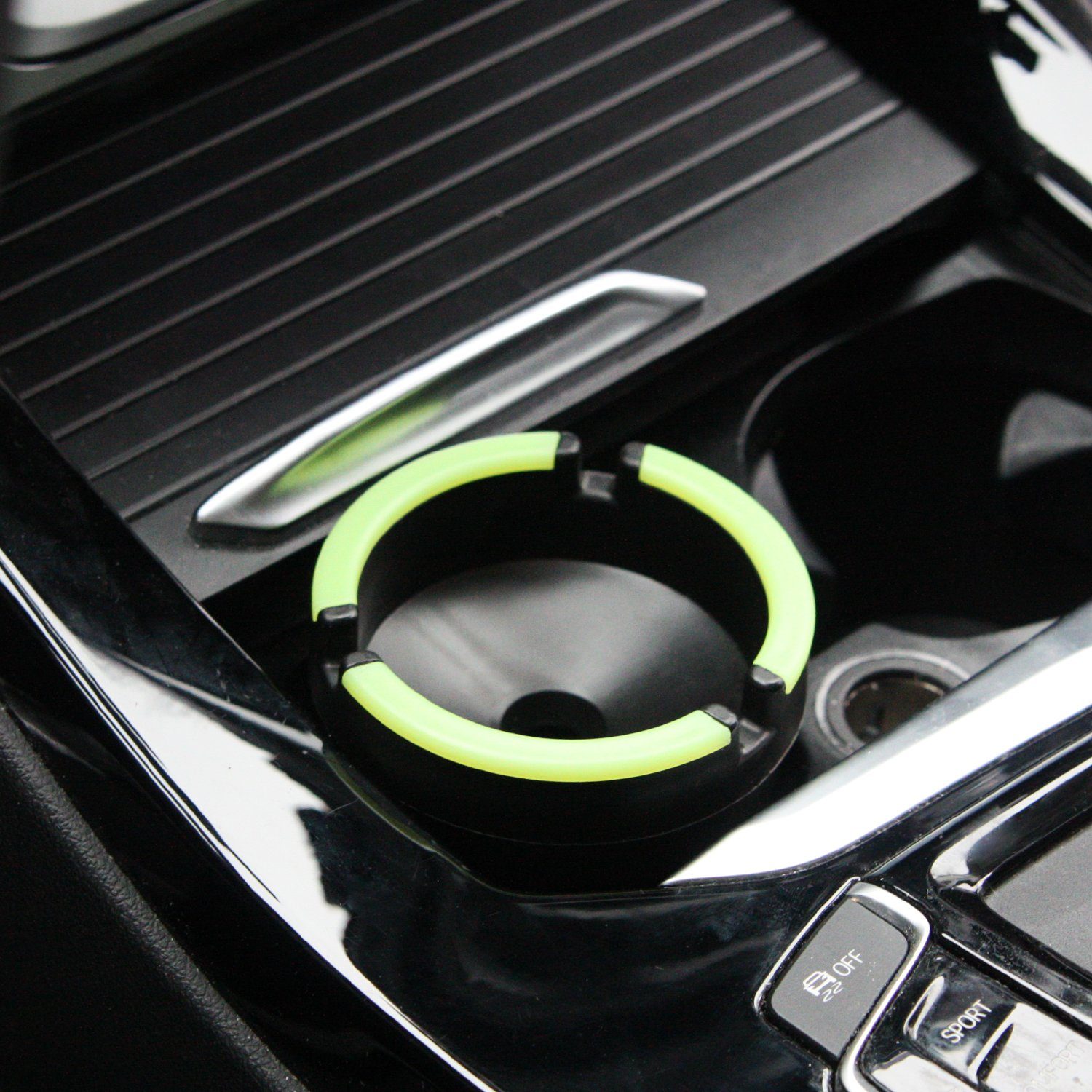 WANGCL Edelstahl Auto Aschenbecher mit Deckel Auto Aschenbecher Geruchsdicht  Tragbar Rauchfrei Abnehmbar Winddicht für Auto Becherhalter: :  Auto & Motorrad