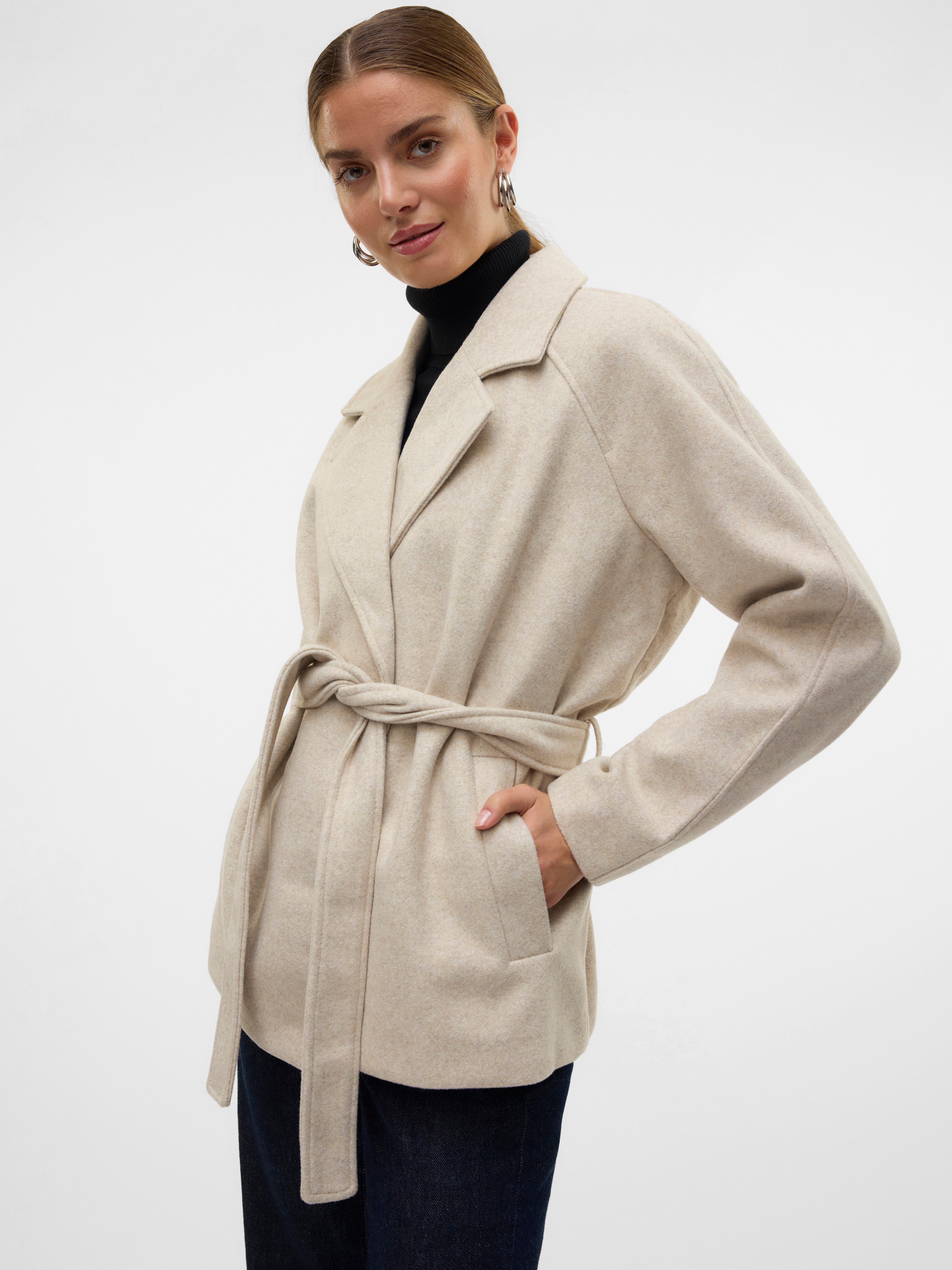 Vero Moda Kurzjacke VMFORTUNEAYA RAGLAN SLEEVE günstig online kaufen