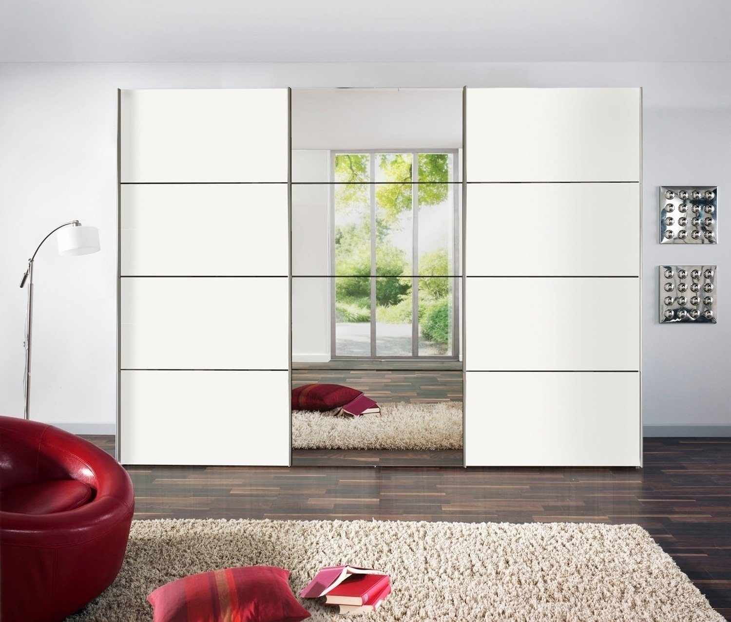 LIV'IN Schwebetürenschrank SYDNEY, Polarweiß, B 300 cm x H 216 cm, Teilfronten in Weiß Hochglanz, mit Kristallspiegel