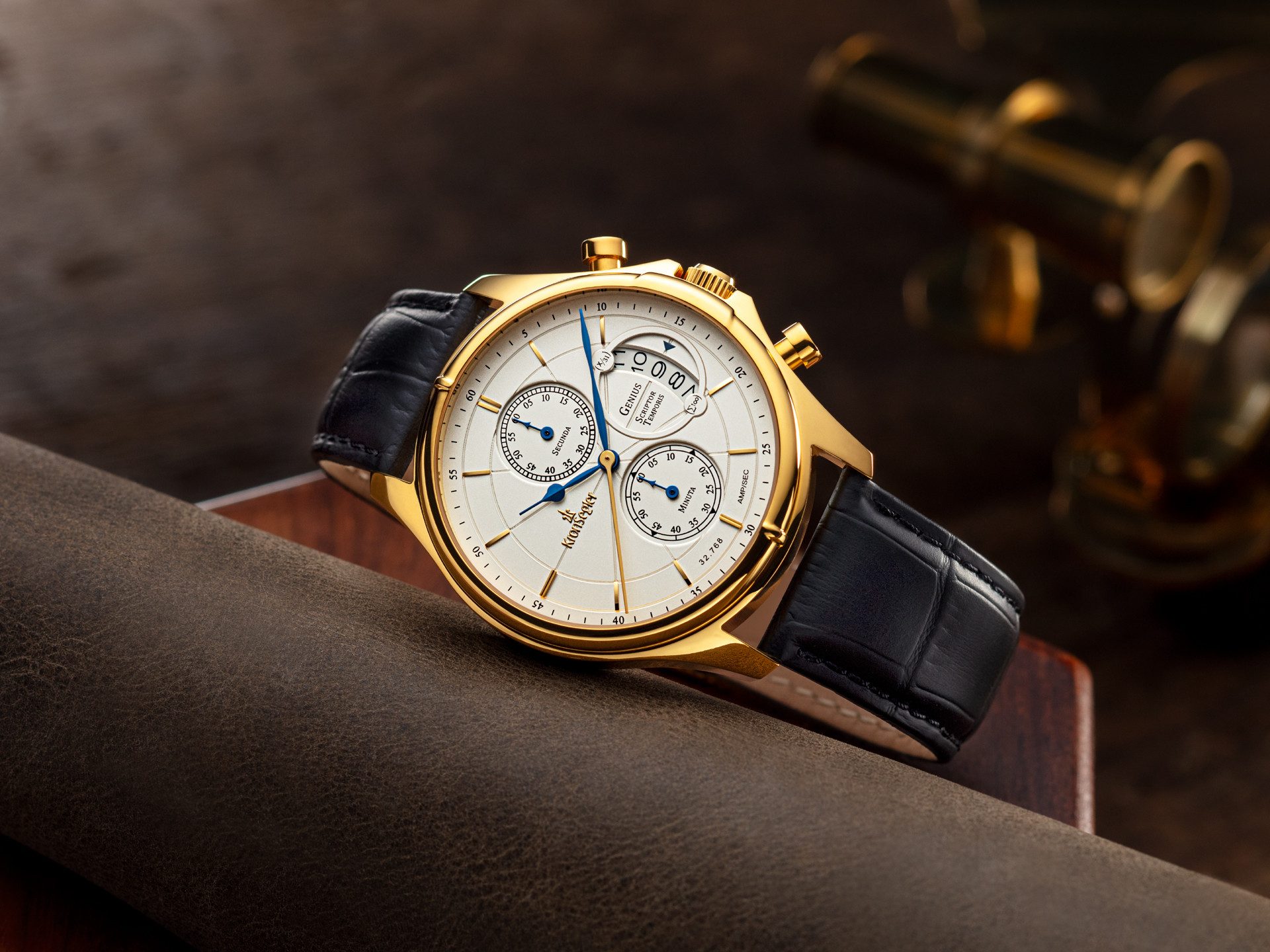 Kronsegler Chronograph Genius - Scriptor Temporis, Lederband mit Schnellwechselstegen, Datum, Flankenschutz, Stopp