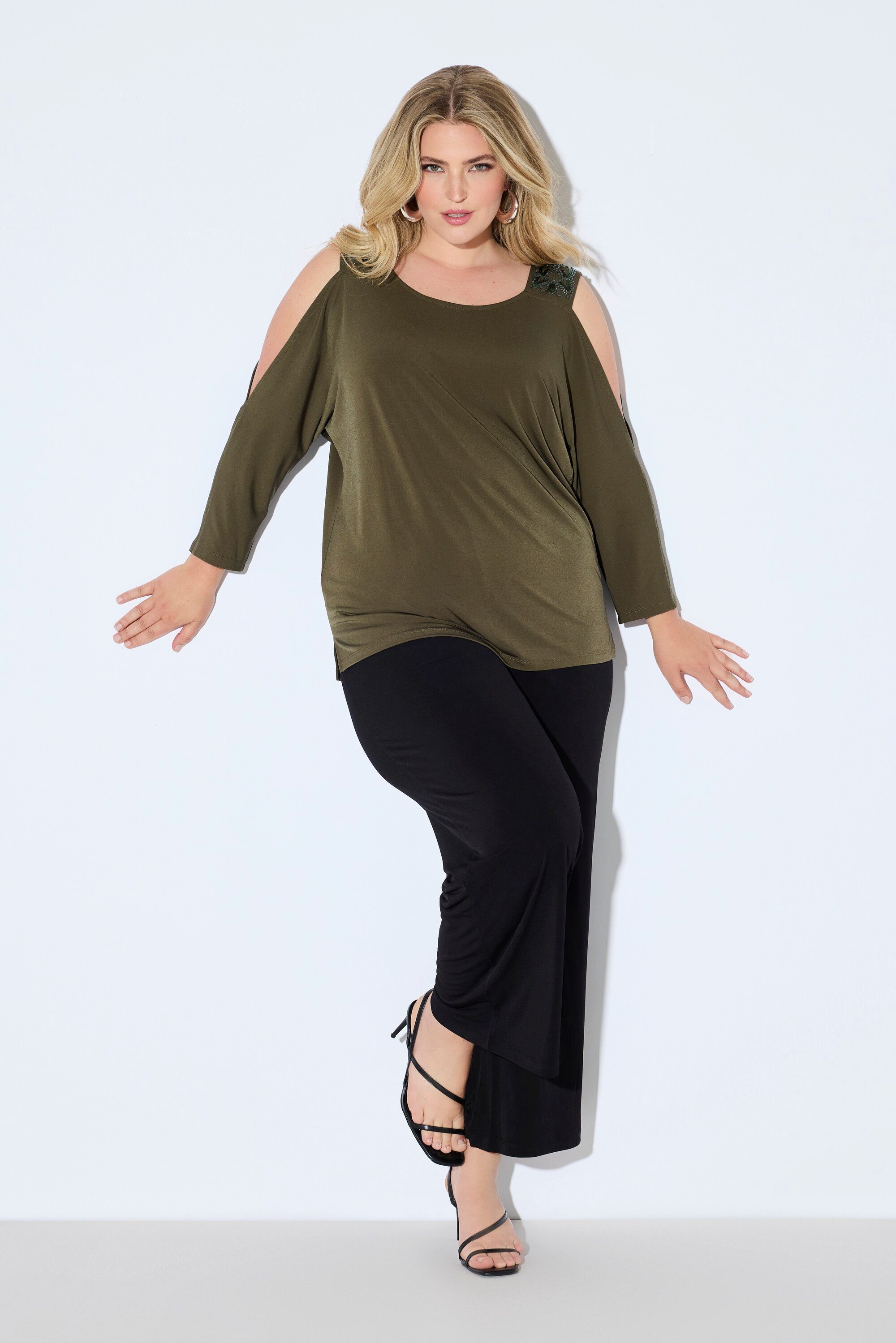 T-Shirt T-Shirt bequeme Passform Schulter CutOut