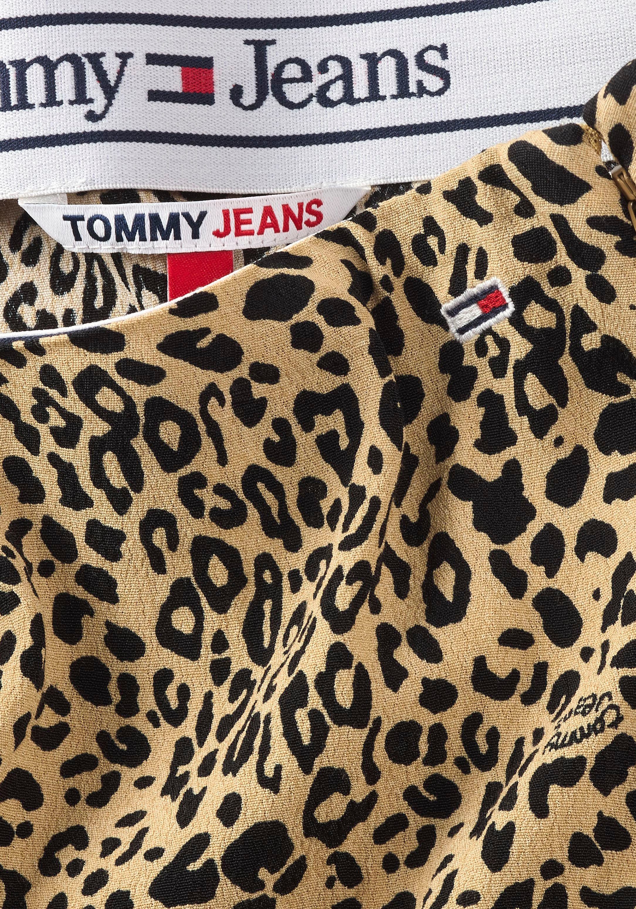 Tommy Jeans A-Linien-Rock TJW LEO SKIRT im Animal Print FLARE modischem