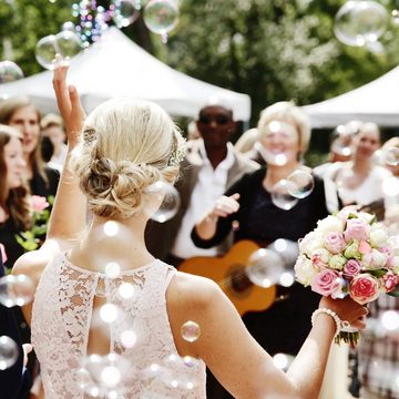 relaxdays Seifenblasenspielzeug 96 x Seifenblasen Hochzeit