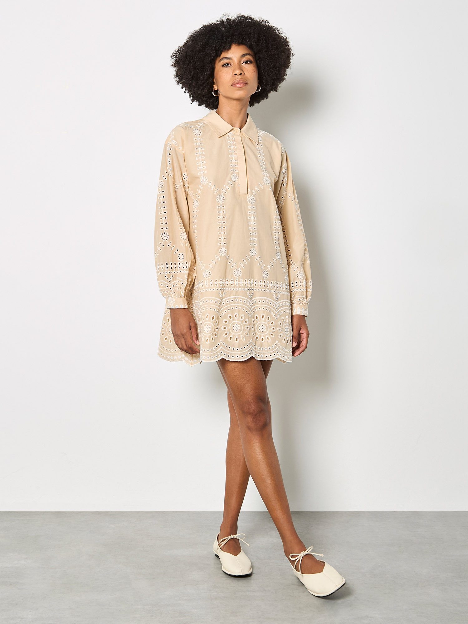 Apricot Minikleid Minikleid aus Baumwolle mit Stickerei