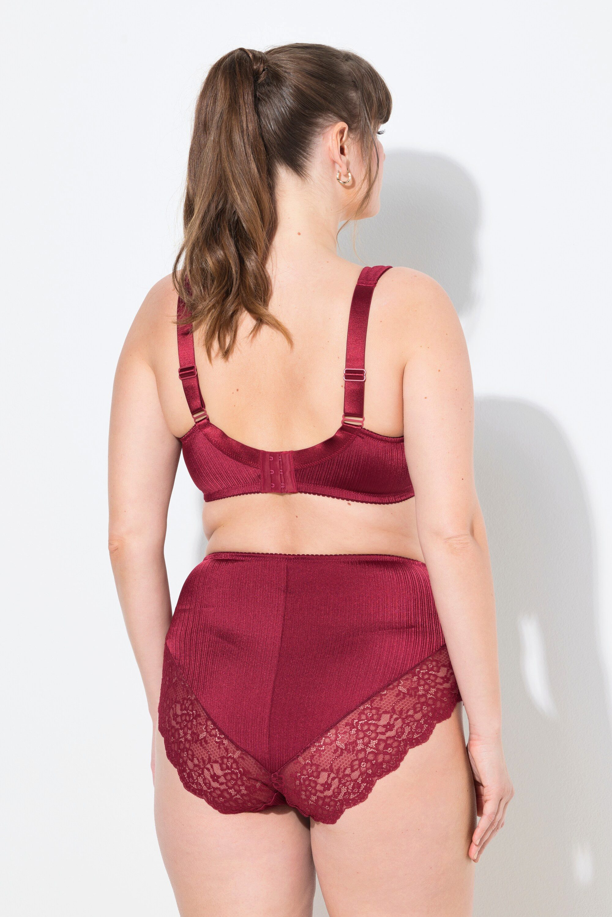 Ulla Popken Entlastungs-BH Minimizer-BH Satin Spitze ohne Bügel