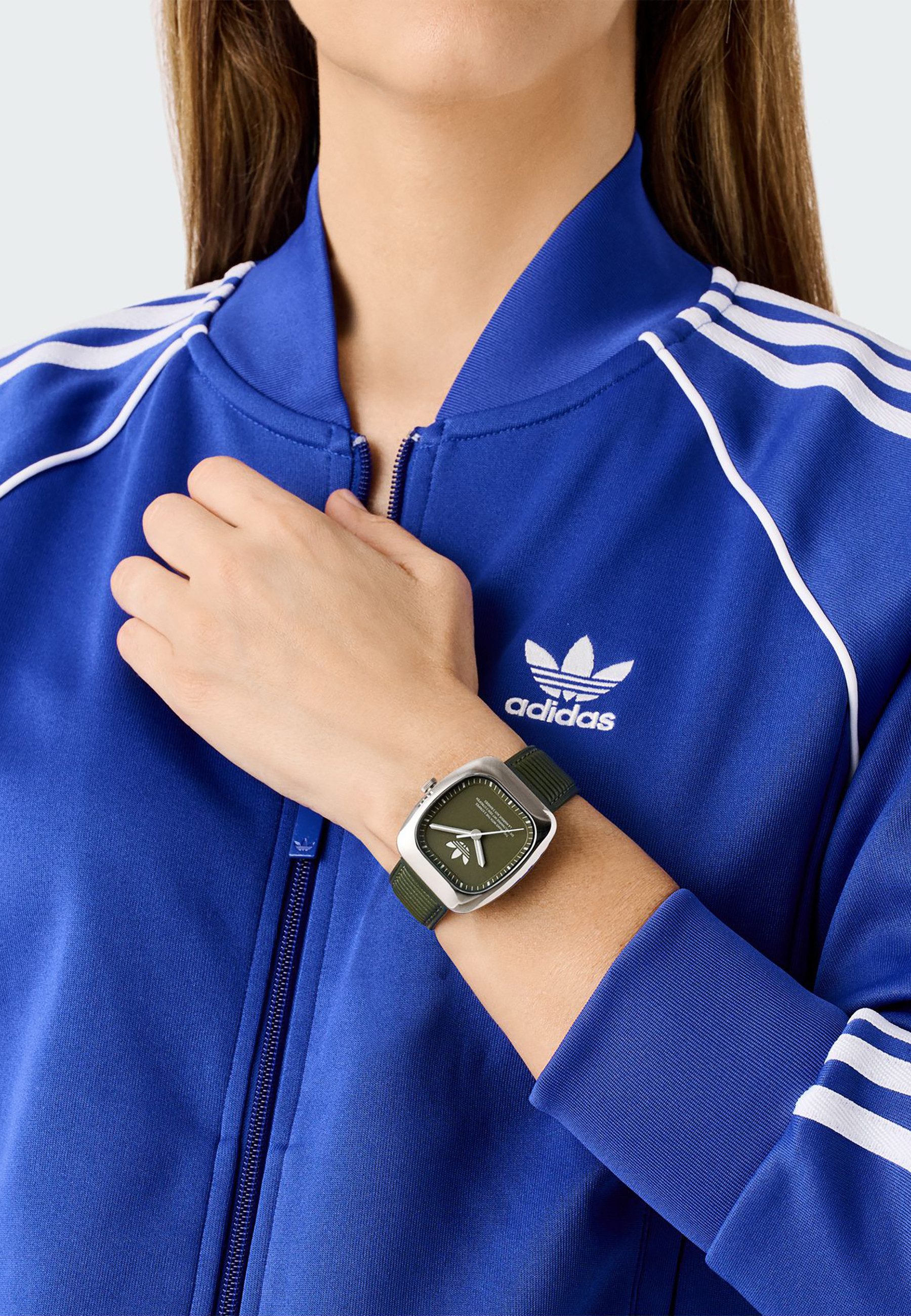 adidas Originals Quarzuhr RETRO WAVE ONE, (1-tlg), Quarz-Analoguhr