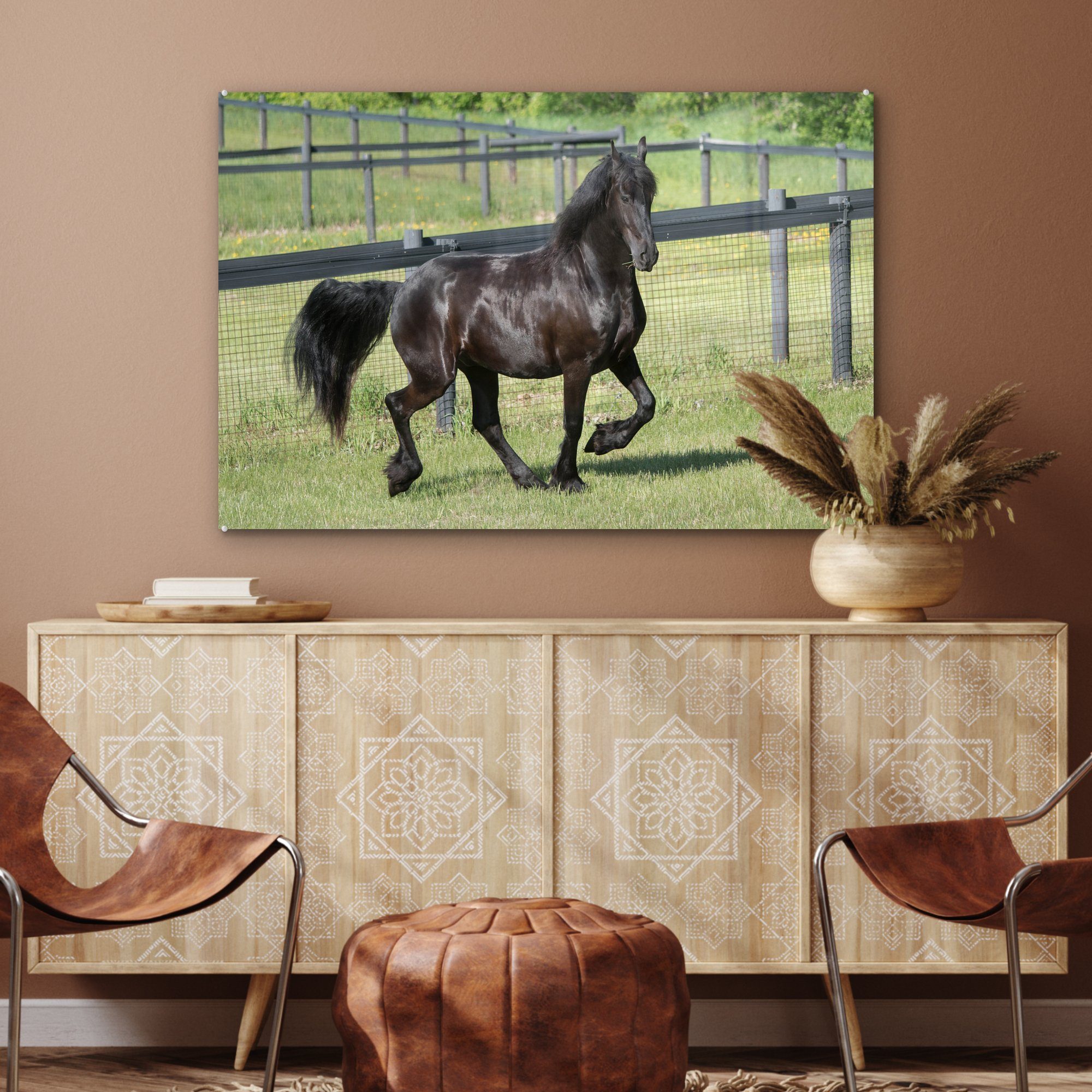 & Galopp, MuchoWow Acrylglasbilder Wohnzimmer (1 St), Acrylglasbild Friesisches Schlafzimmer im Pferd