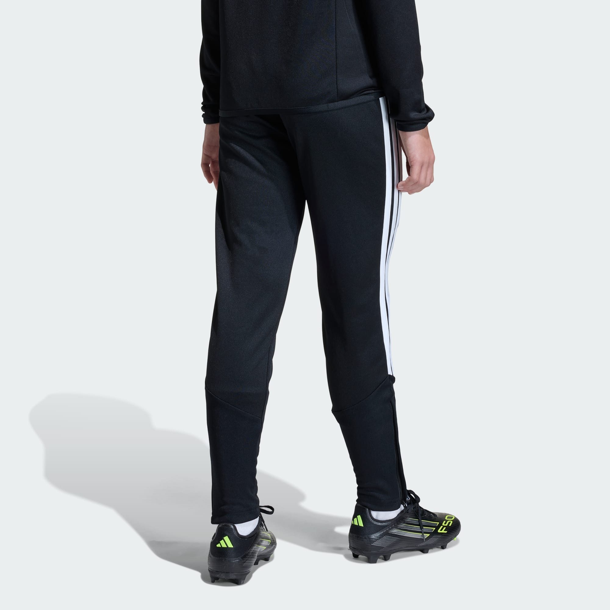 adidas Performance Trainingshose TIRO26 LEAGUE KIDS TRAININGSHOSE, ENGE PASSFORM (1-tlg) – Bild 2 von 5