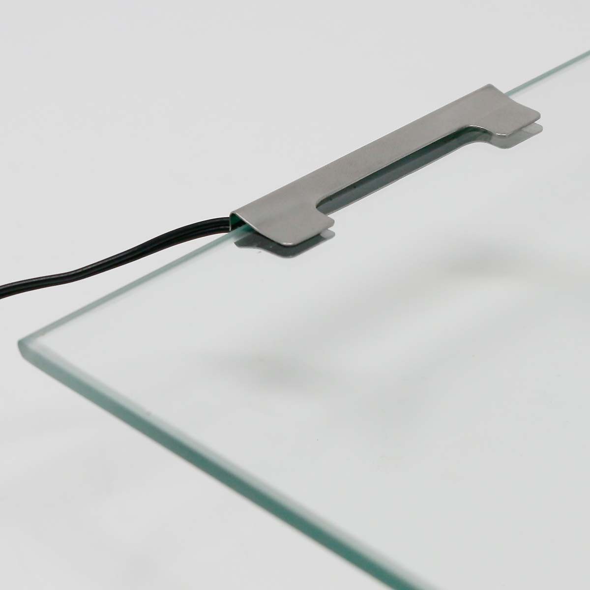 world-trading-net LED Glaskantenbeleuchtung 2er Set Metall-Clip Glasbodenbeleuchtung, RGB, RGB/mehrfarbig