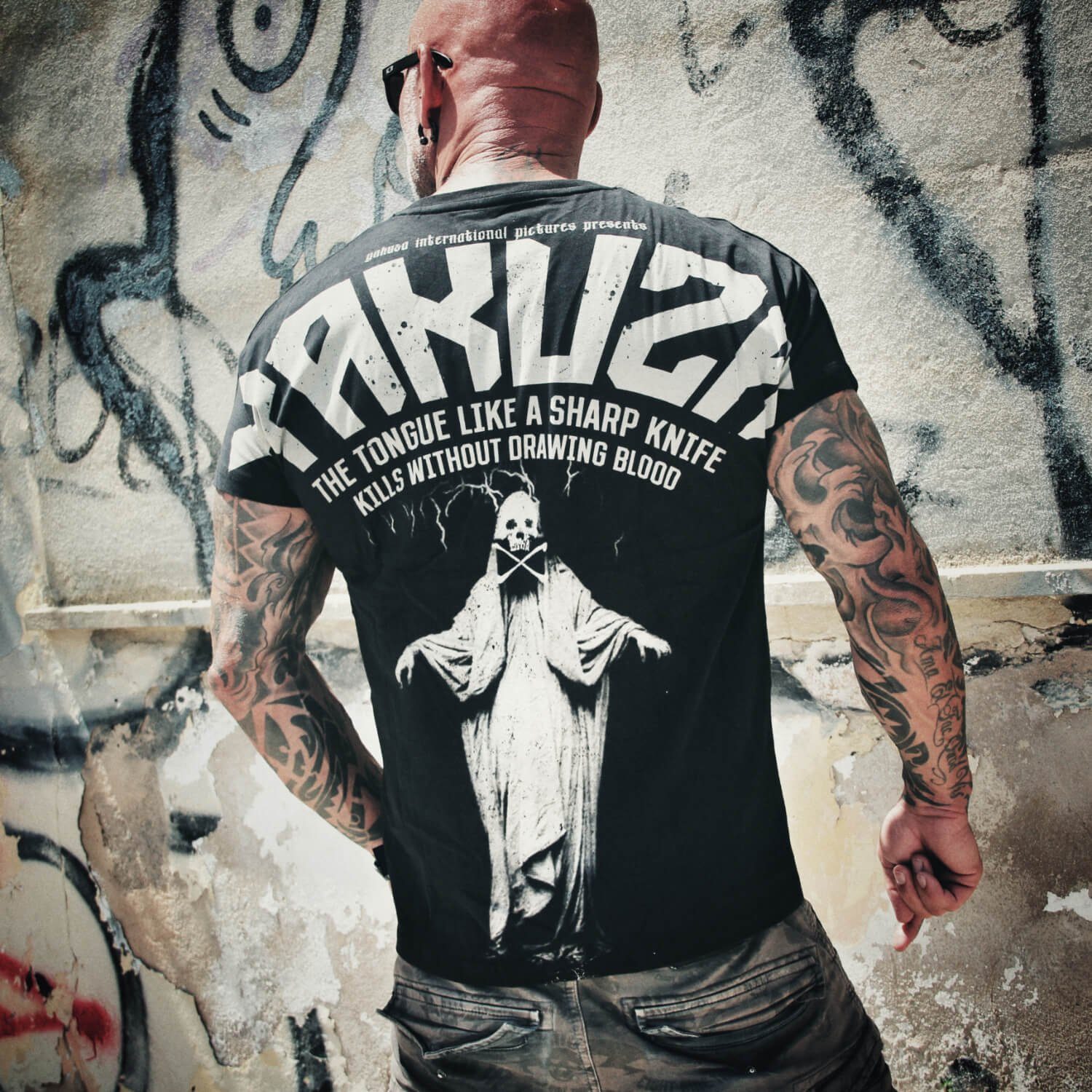 YAKUZA T-Shirt Sharp Knife