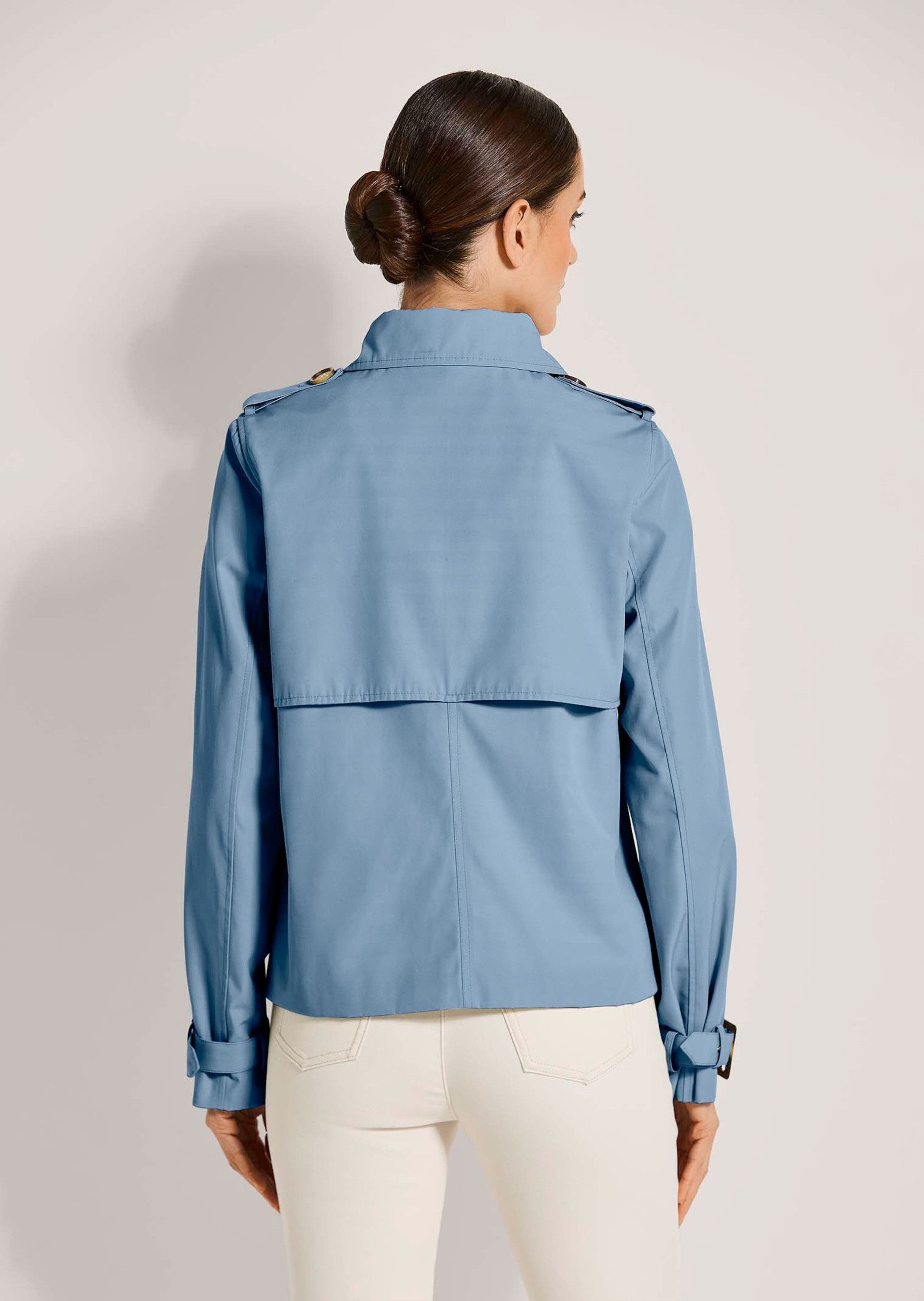 MADELEINE Trenchcoat Verkürzte Trenchjacke mit Taschen Sommerlicher Trench-Style mit Hemdkragen, Langarm