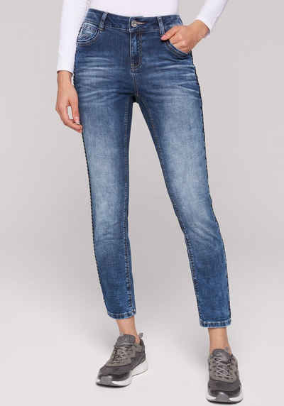 SOCCX 7/8-Jeans mit seitlichen Ziernähten