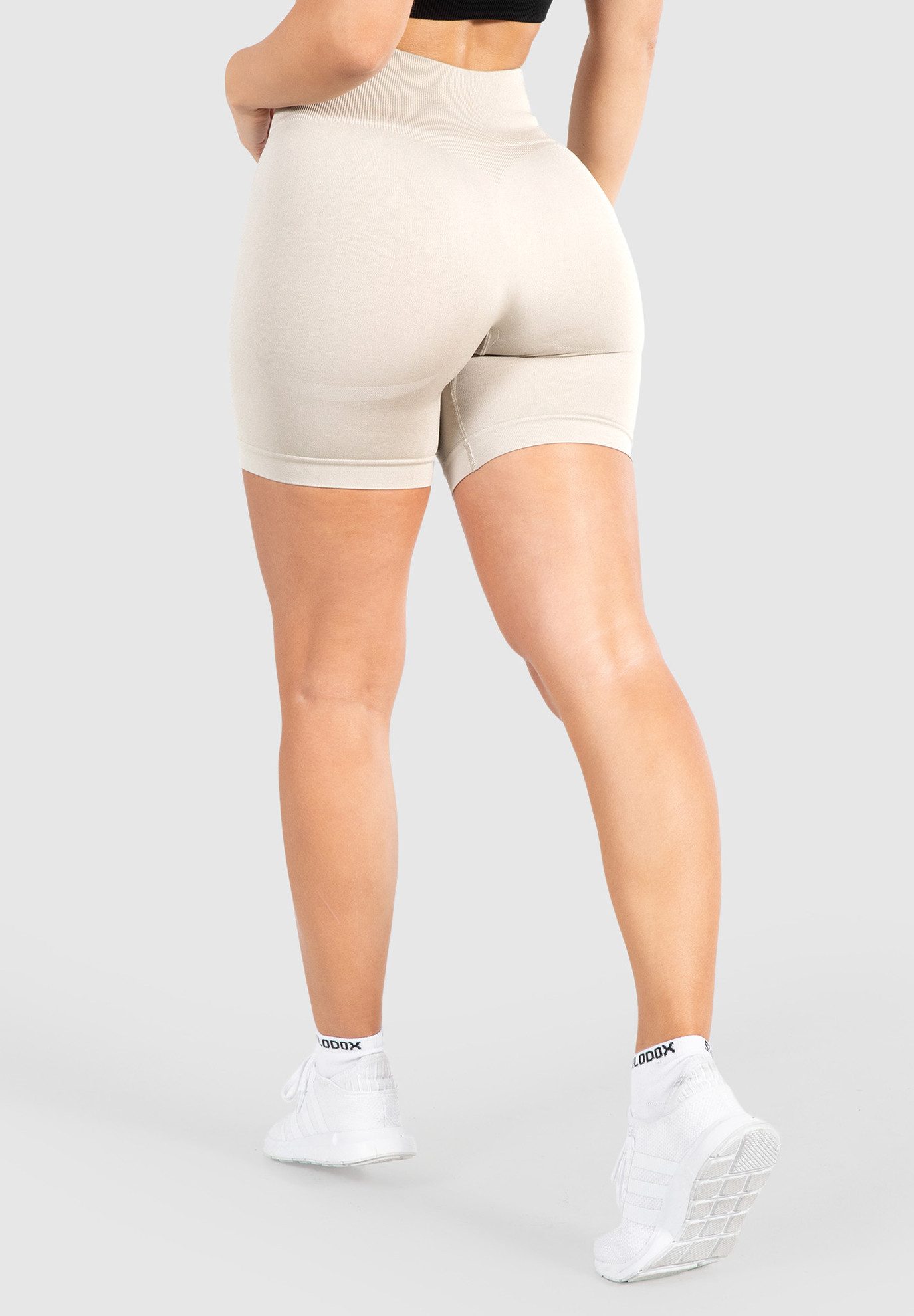 Smilodox Shorts Amaze Pro, Shaped Fit Push Up Booty Radlerhose V-Shape Seam günstig online kaufen