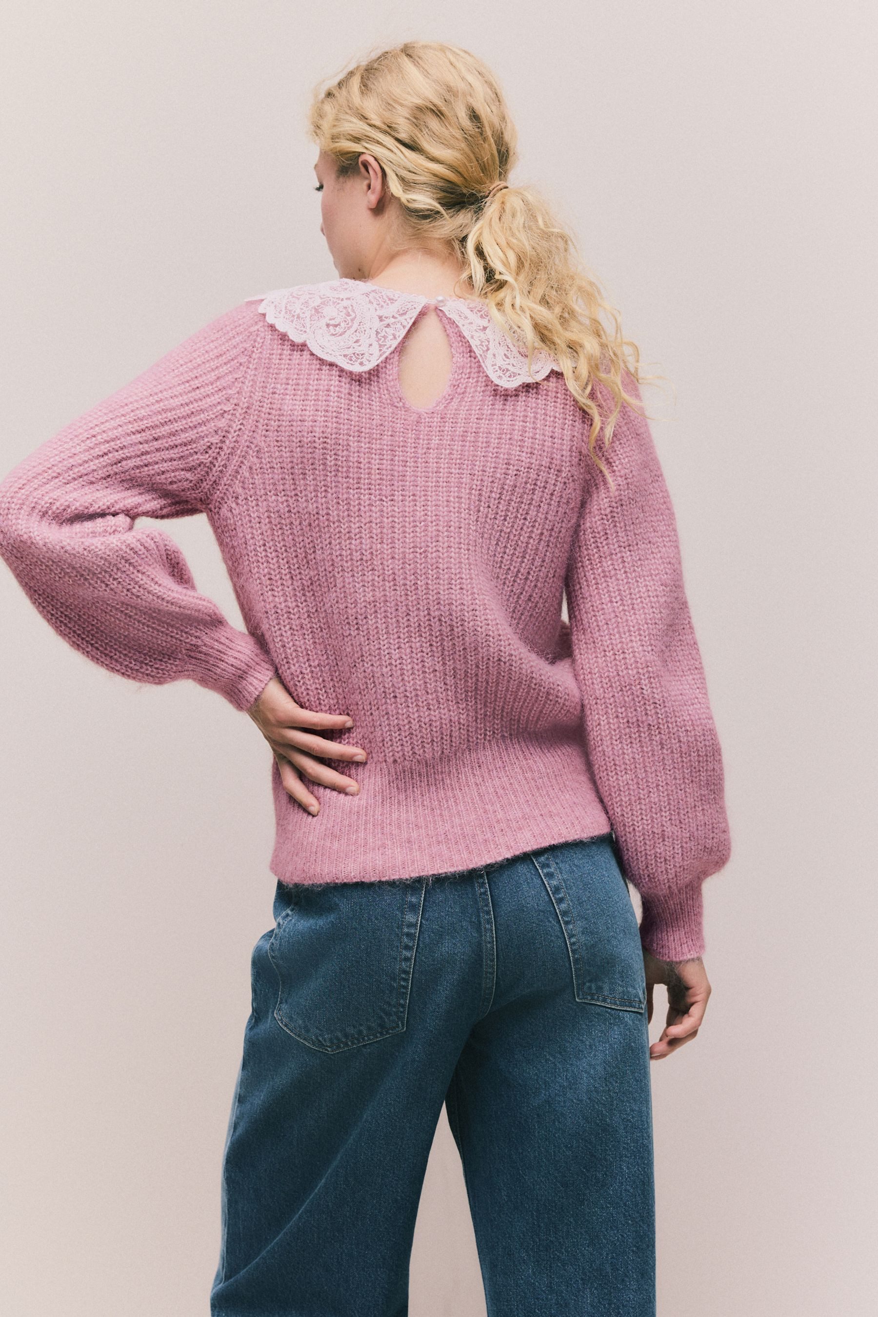 Next Strickpullover Pullover mit Spitzenkragen und Pailletten (1-tlg) günstig online kaufen