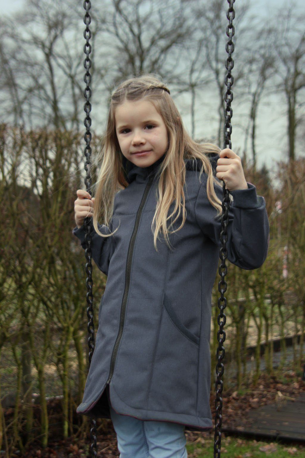 Thumbnail - larissastoffe Stoff Softshell NANO uni meliert, Swafing Skyler Innenfleece dunkelblau, Meterware, 50 cm x 140 cm