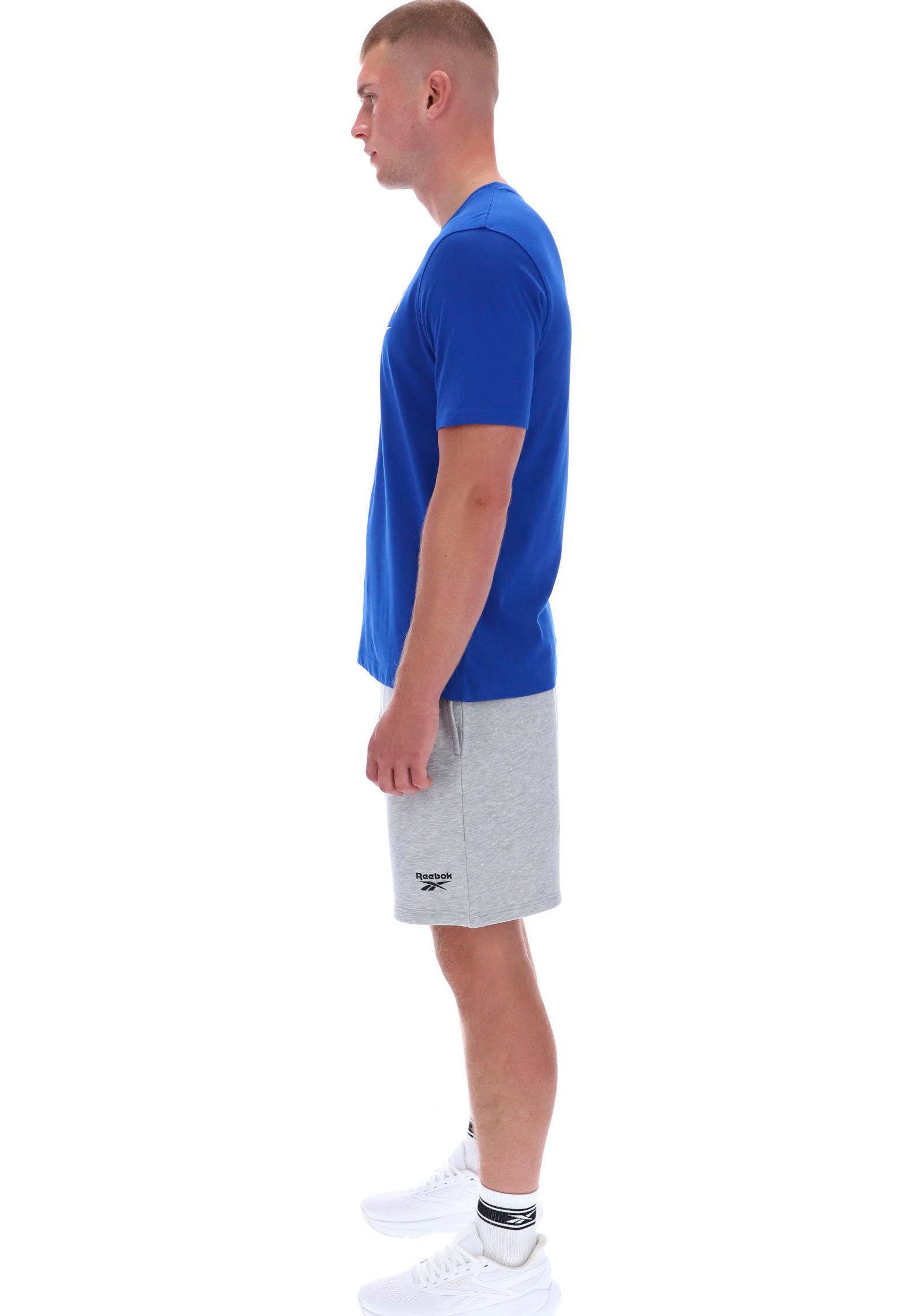 Reebok Sweatshorts MARCUS SMALL LOGO FLEECE SHORTS lockere Passform, mit elastischem Bund, sportlicher Stil