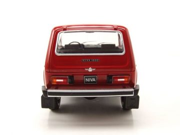 Whitebox Modellauto Lada Niva 1976 rot Modellauto 1:24 Whitebox, Maßstab 1:24
