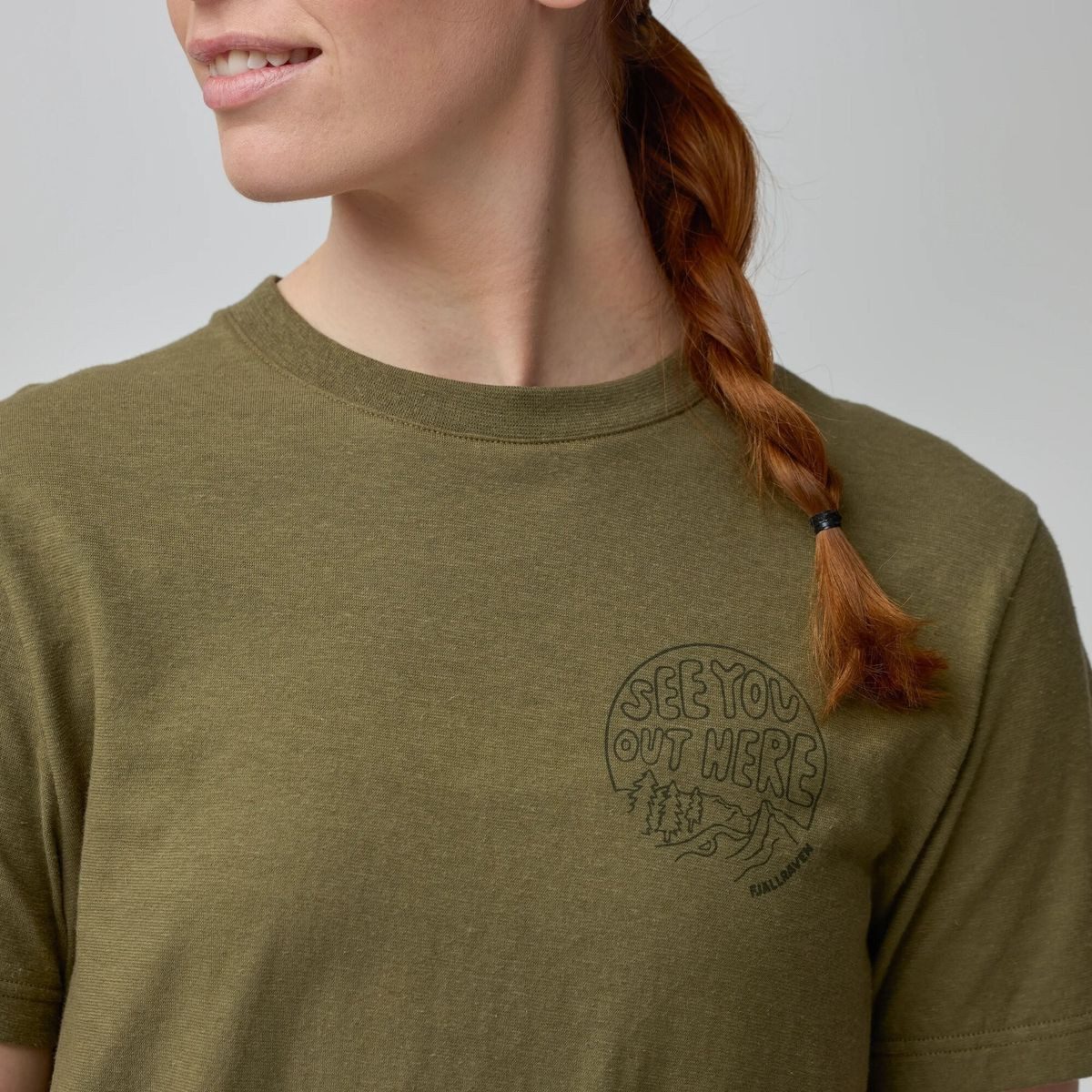 Fjällräven Kurzarmshirt Hemp Blend Out Here T-shirt W Leichtes und weiches Damen-T-Shirt aus Hanf und Bio-Baumwolle mit