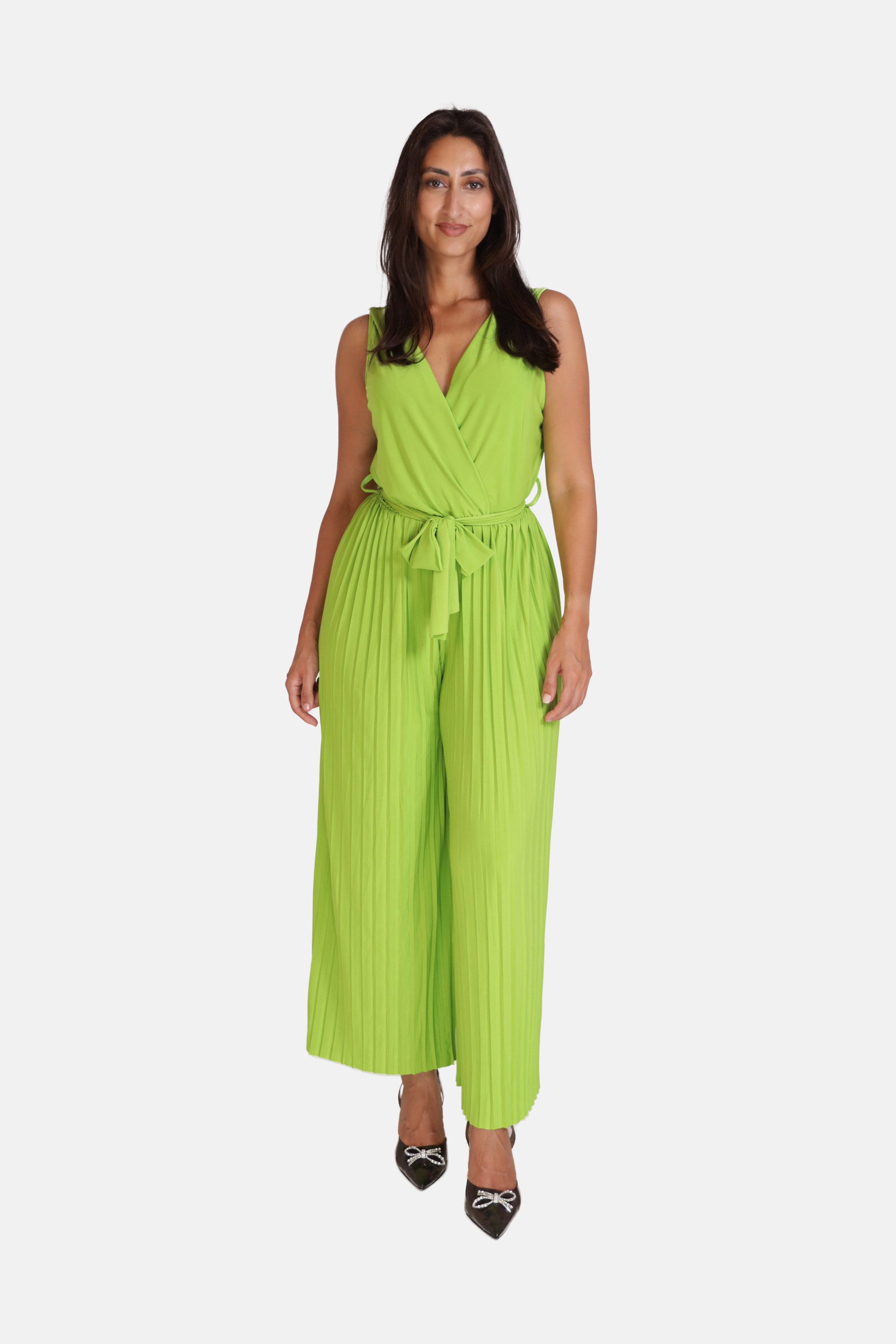 Elara Jumpsuit – One Size mit Wickelausschnitt und Plisseehose