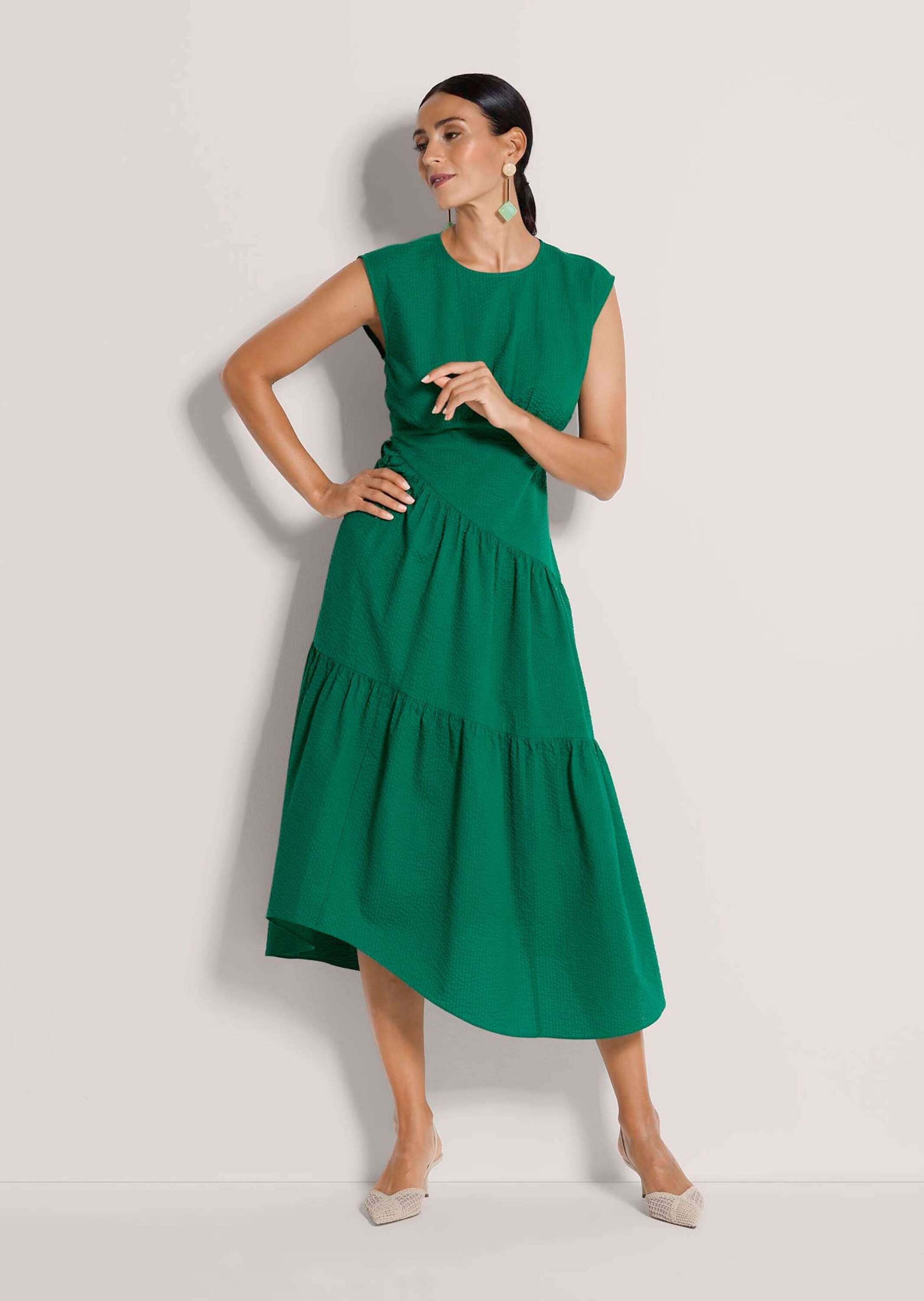 MADELEINE Maxikleid Baumwollkleid mit Stufenrock Sommerkleid mit Rundhals, Wadenlänge und überschnittenen Schultern