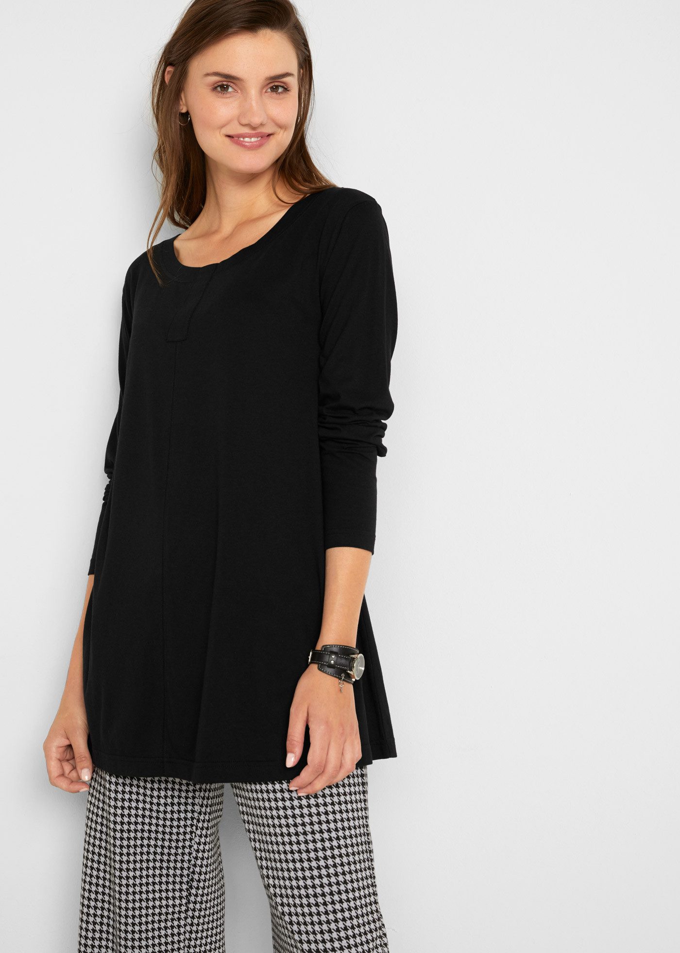 bonprix Langarmshirt ausgestellte Passform, Langarm, für vielseitige Anlässe