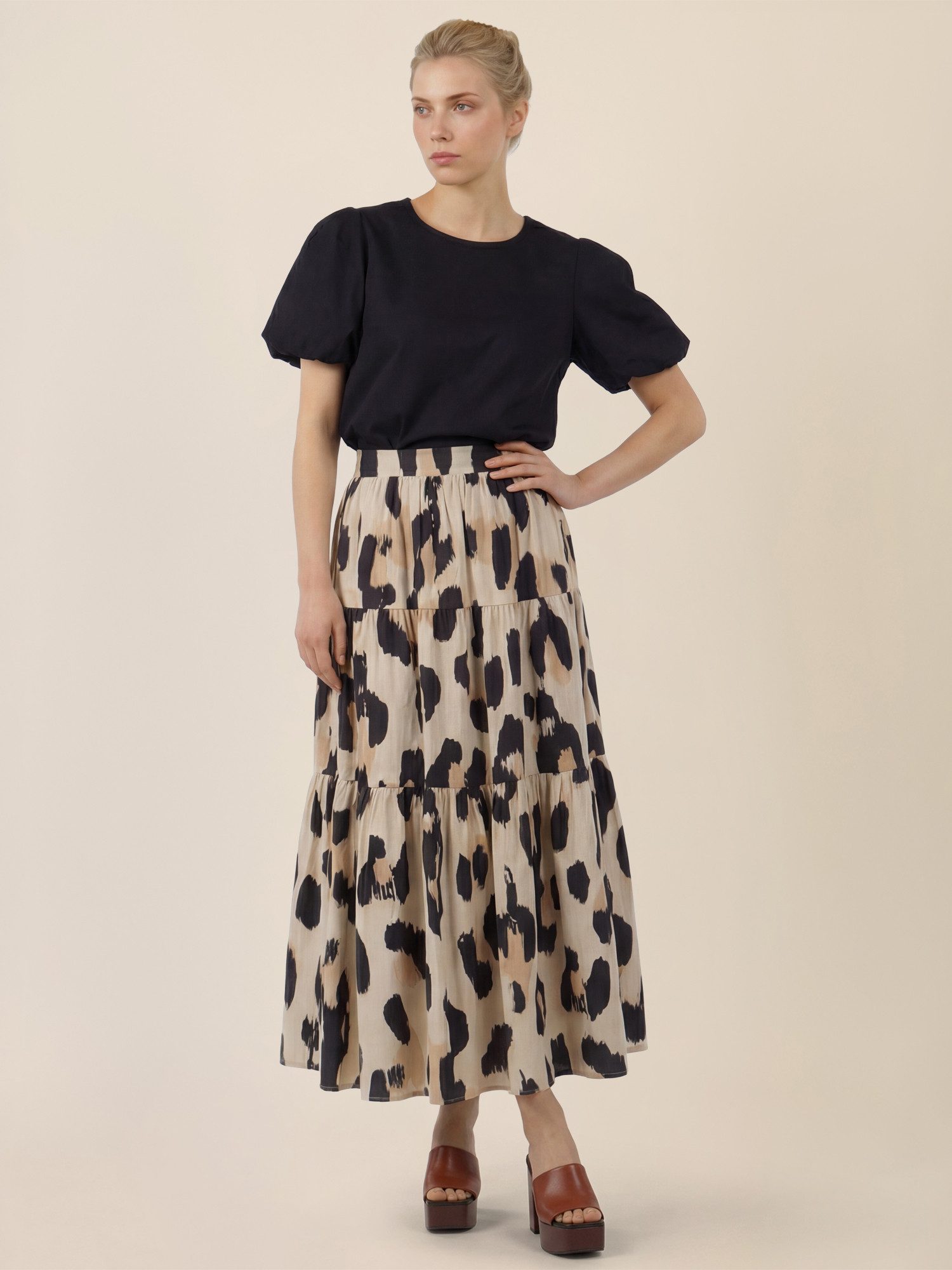 Apart Maxirock mit abstraktem Animalprint