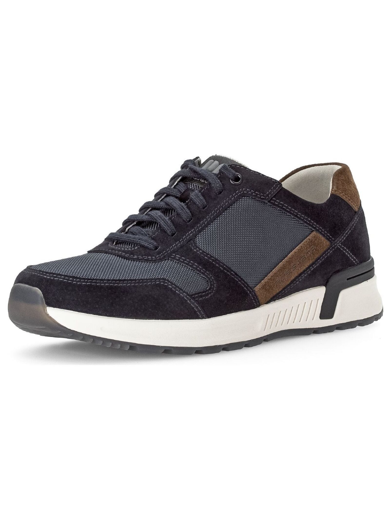 Sneaker Veloursleder/Mesh . Sneaker