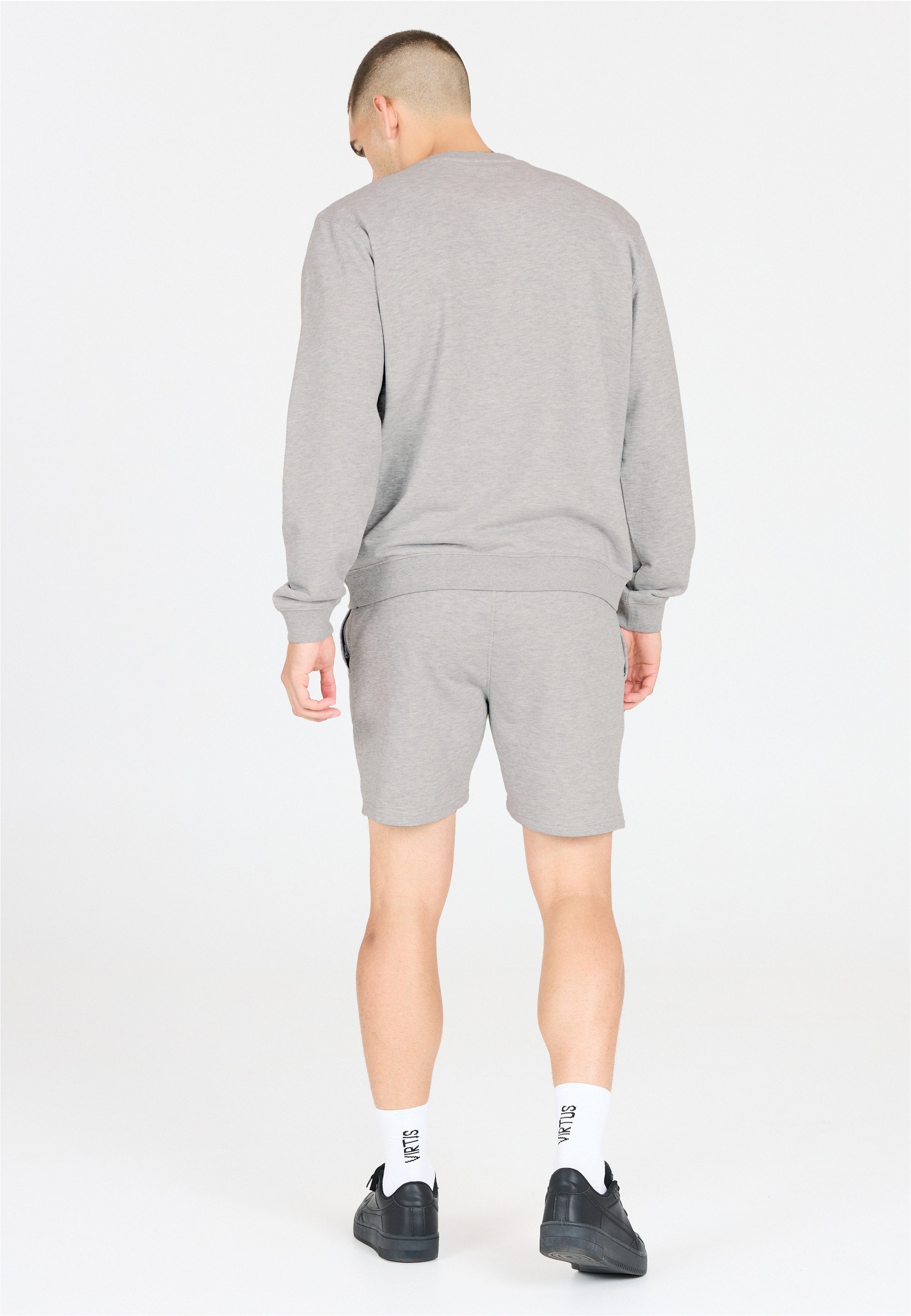 Virtus Shorts Kayden aus weichem und langlebigem Sweat-Material