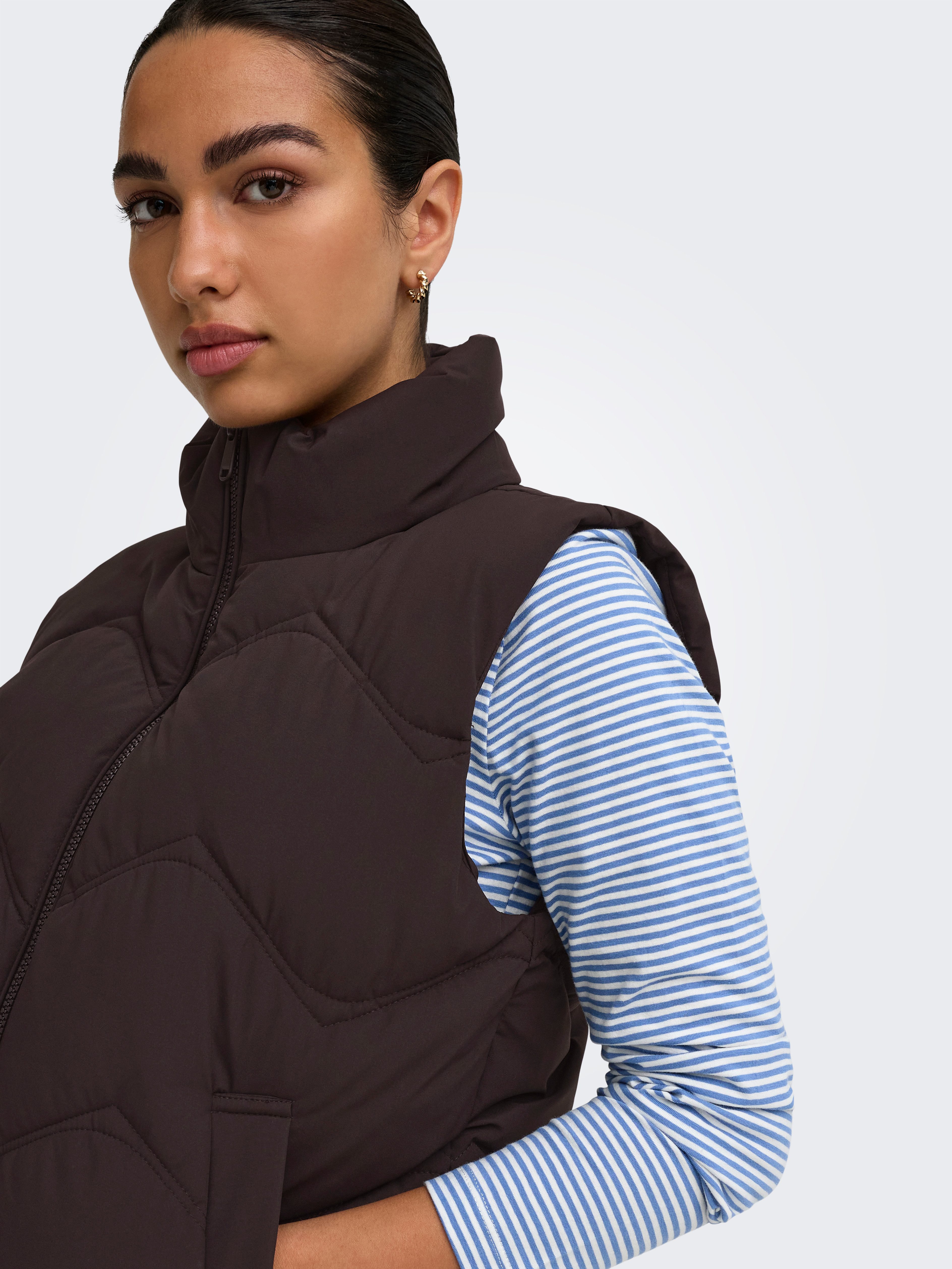 JDY Steppweste JDYPOWER SHORT WAISTCOAT OTW HAB Kunstfaser