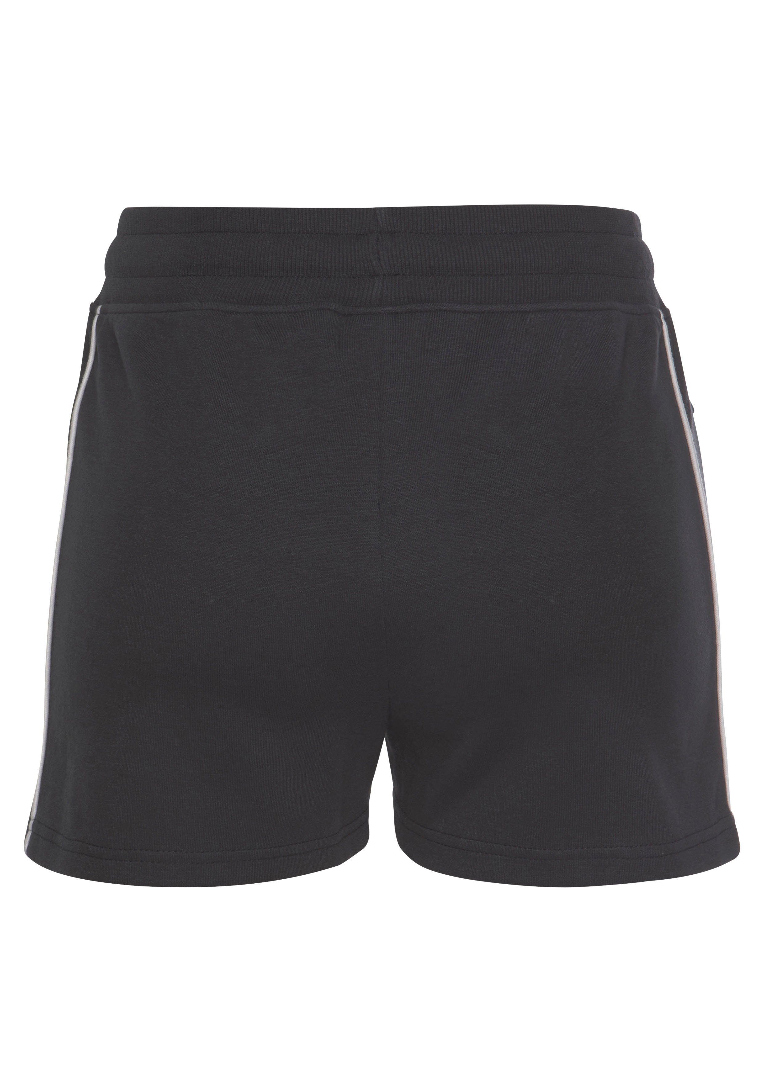 H.I.S Shorts mit Piping an der Seite