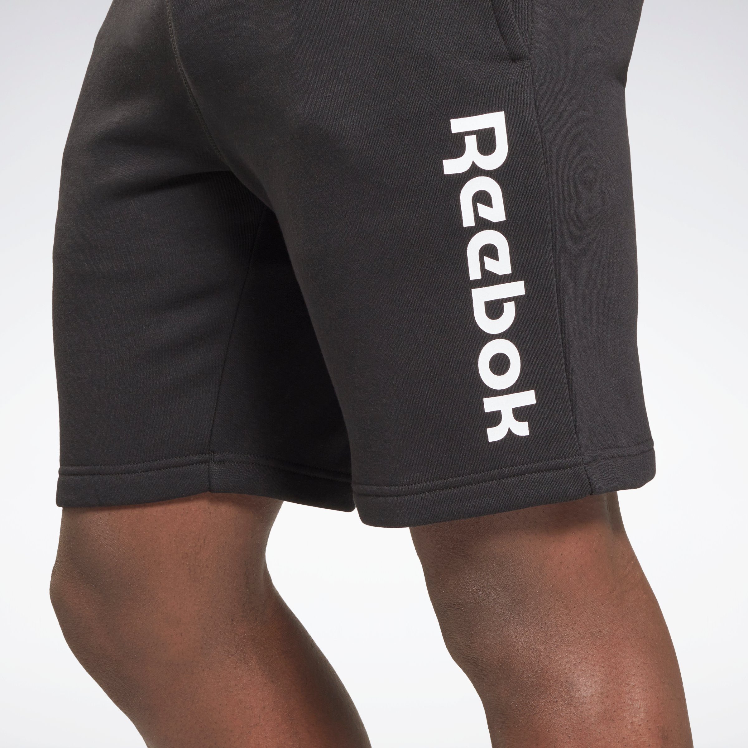Linear Shor black RI Read Reebok Shorts