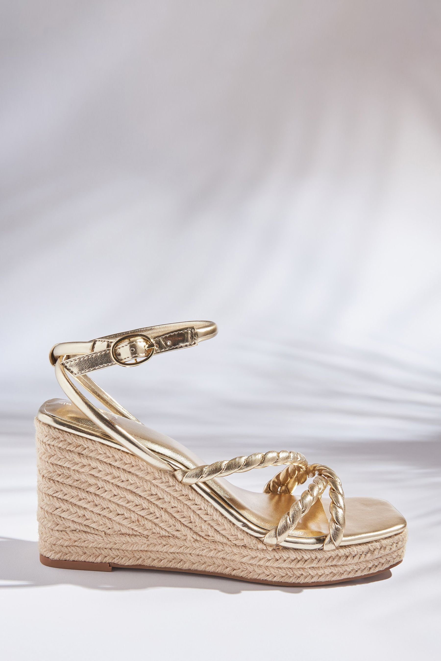 Next Forever Comfort® Eckige Keilabsatzsandale Keilsandalette (1-tlg) Gold