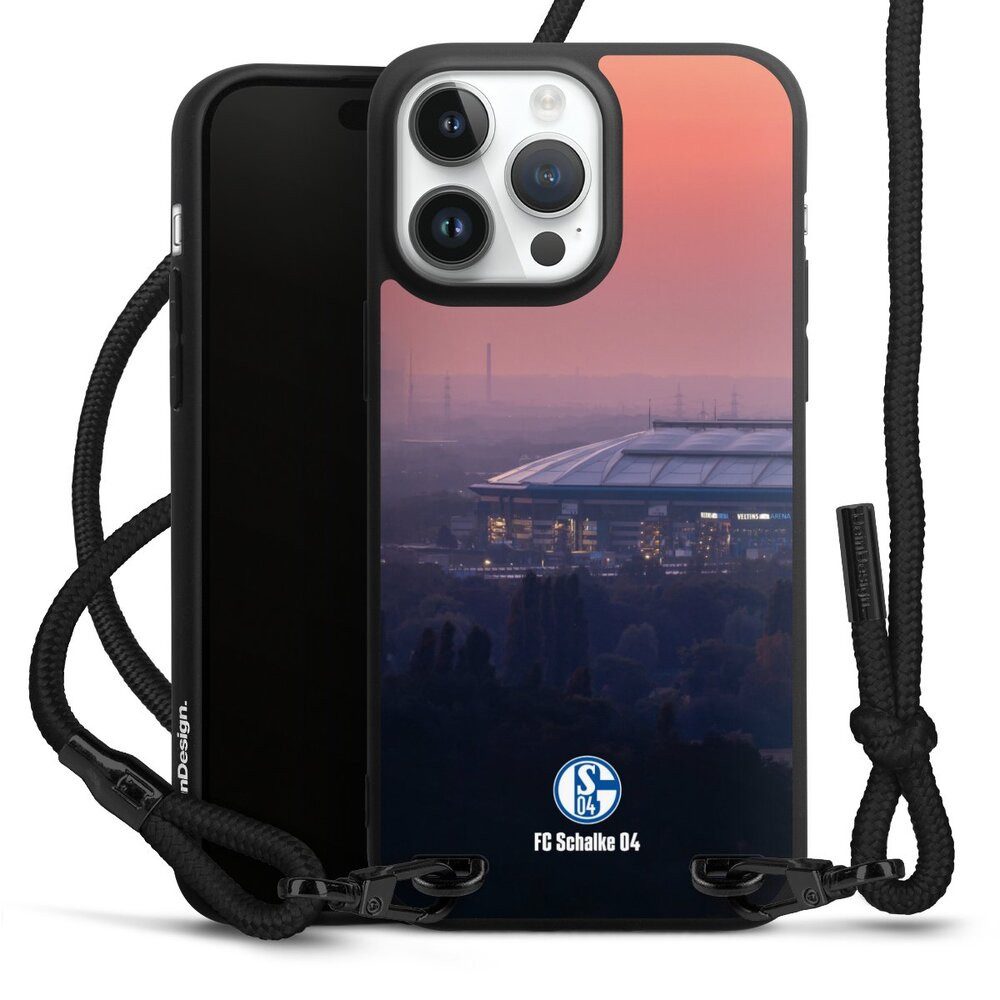 DeinDesign Handyhülle Stadion FC Schalke 04 Offizielles Lizenzprodukt Schalke 04 Stadion, Apple iPhone 14 Pro Max Premium Handykette Hülle mit Band