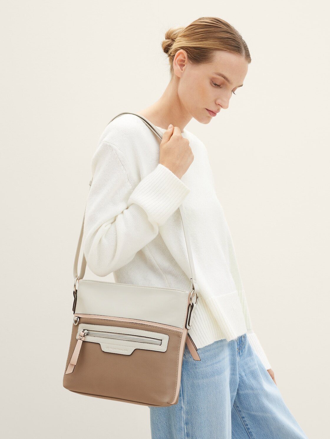 TOM TAILOR Umhängetasche Bags, TTJULE Umhängetasche mit Colour Blocking