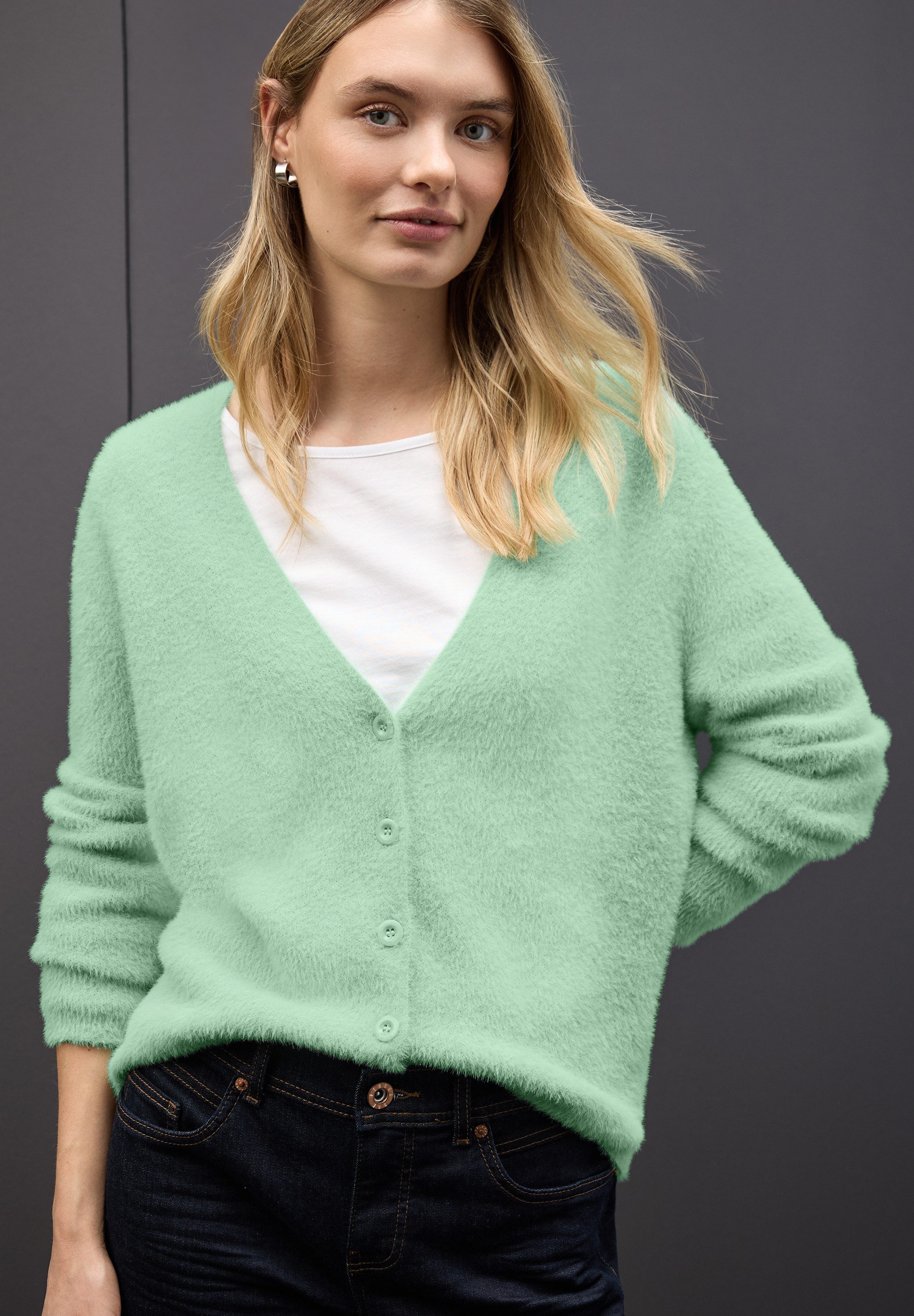 STREET ONE Cardigan mit V-Ausschnitt günstig online kaufen