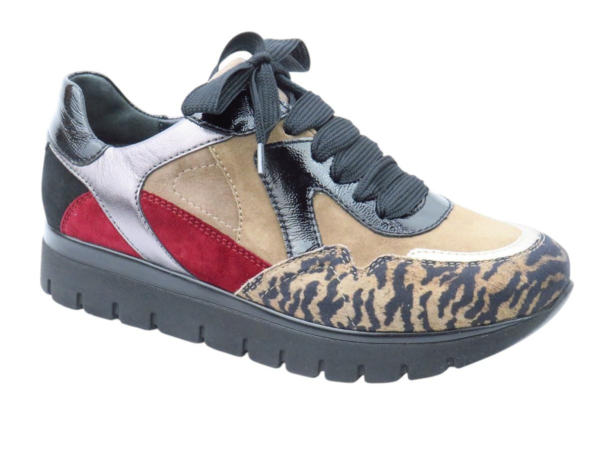Siliva Sneaker
