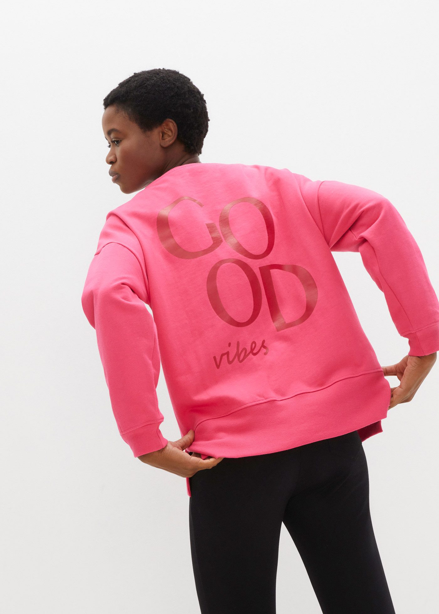 bonprix Sweatshirt lässiger Schnitt, überschnittene Schulter, Oversize-Passform