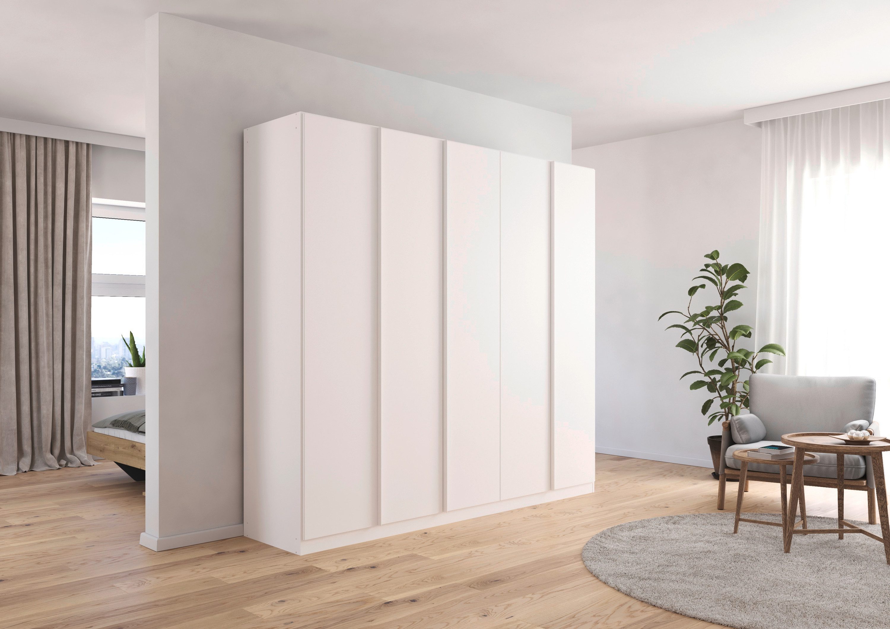 rauch Drehtürenschrank Monostar mit umfangreicher Innenausstattung – Bild 2 von 5