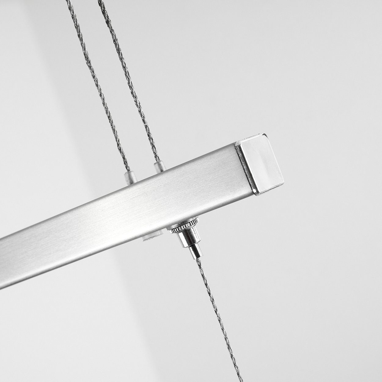 hofstein Pendelleuchte »Ovaro« dimmbare Deckenlampe, Metall, Nickel-matt, klarem Glasschirm, 2700 Kelvin, moderne Hängelampe mit Tastschalter, 3xLED 5 Watt, 1350 Lumen