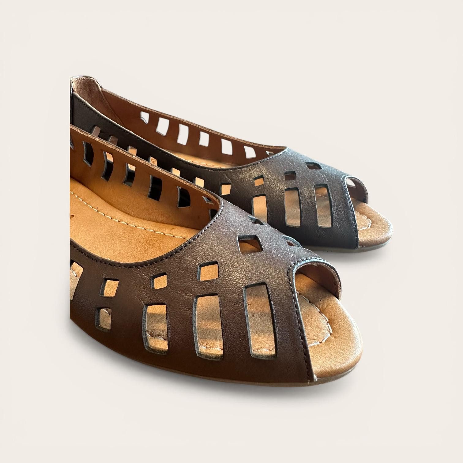 Begoria Begoria Fiorella - Atmungsaktive Damen Ballerina aus Leder Ballerina