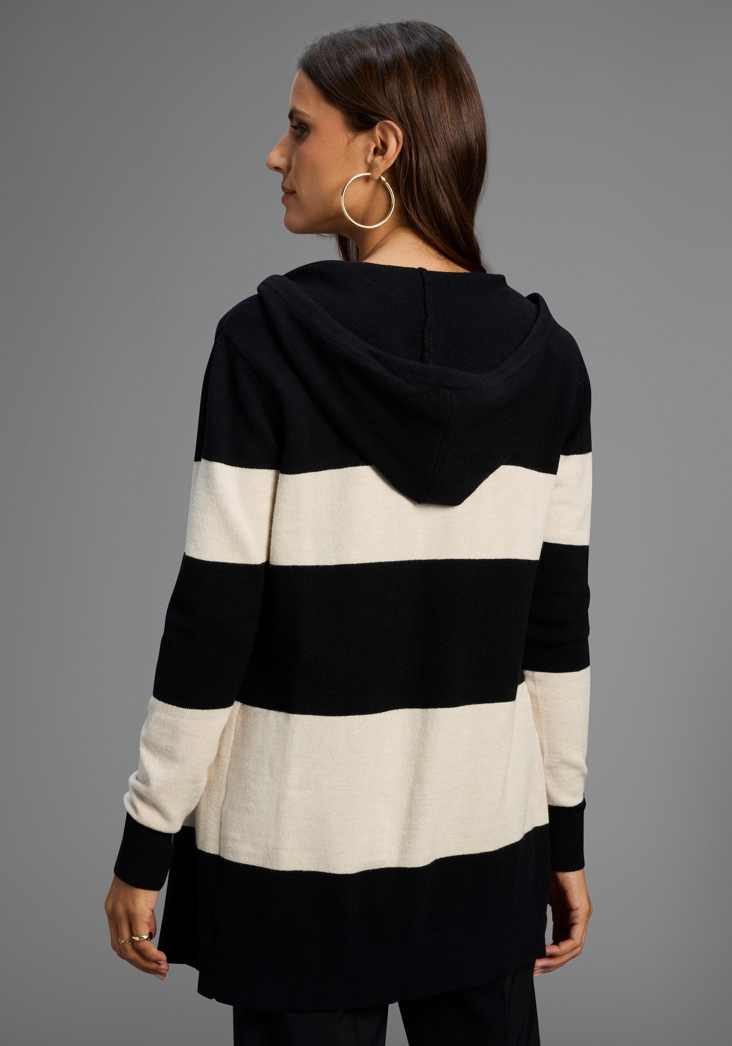 Laura Scott Kapuzenstrickjacke Winterstrick mit Streifen und Glitzerdetails - NEUE KOLLEKTION