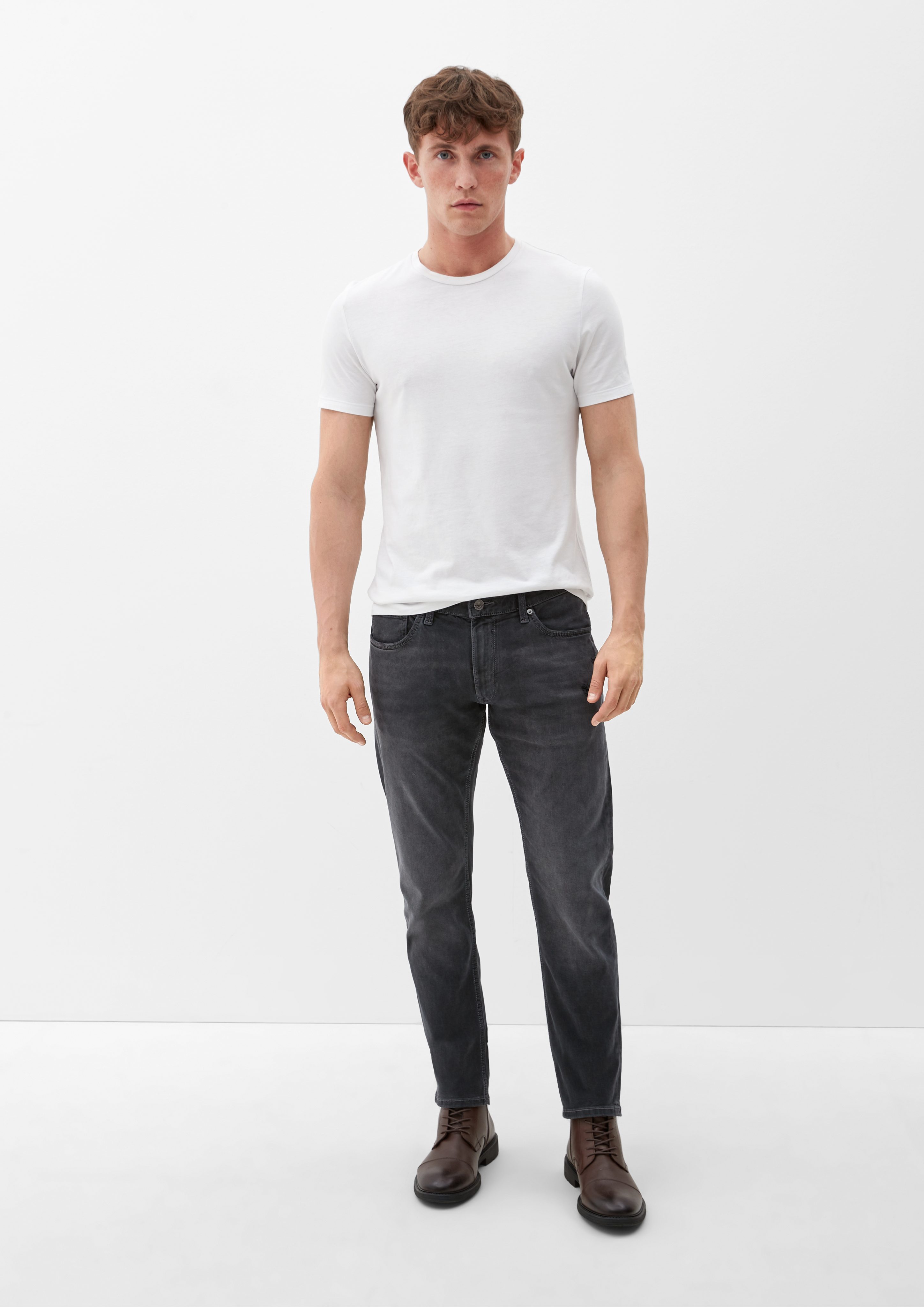s.Oliver Stoffhose Jeans Keith / Slim Rise Slim: Fit / Waschung / Leg Mid