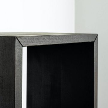 Woodek Design Nachttisch HUGO, Schwebendes Wandregal (Ablagetisch aus schwarzer Birke, 1-St., Hängendes und modernes Bücherregal), Skandinavischer Wandschrank