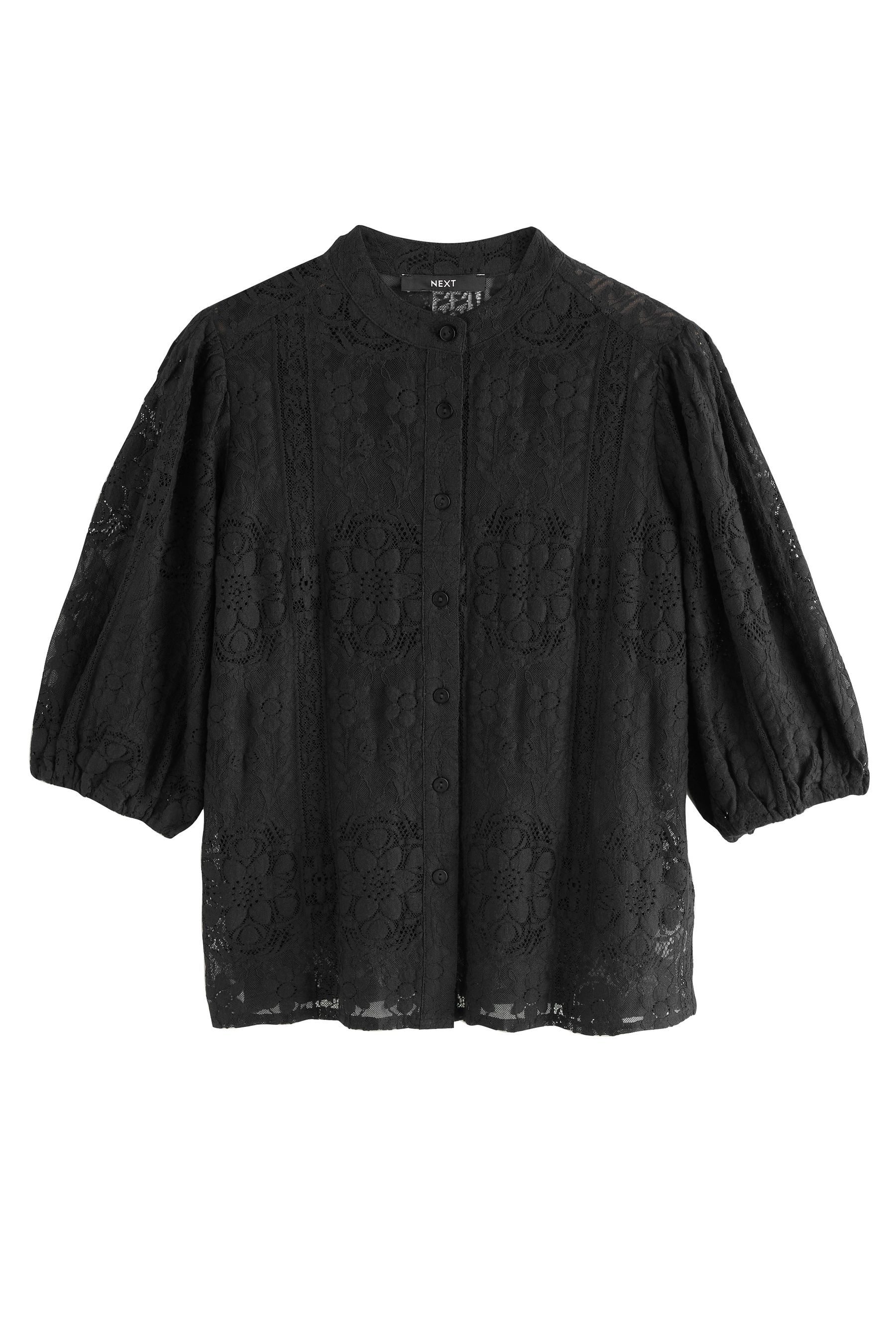 Next Spitzenbluse Kurzärmelige Bluse mit Spitzendetails (1-tlg)