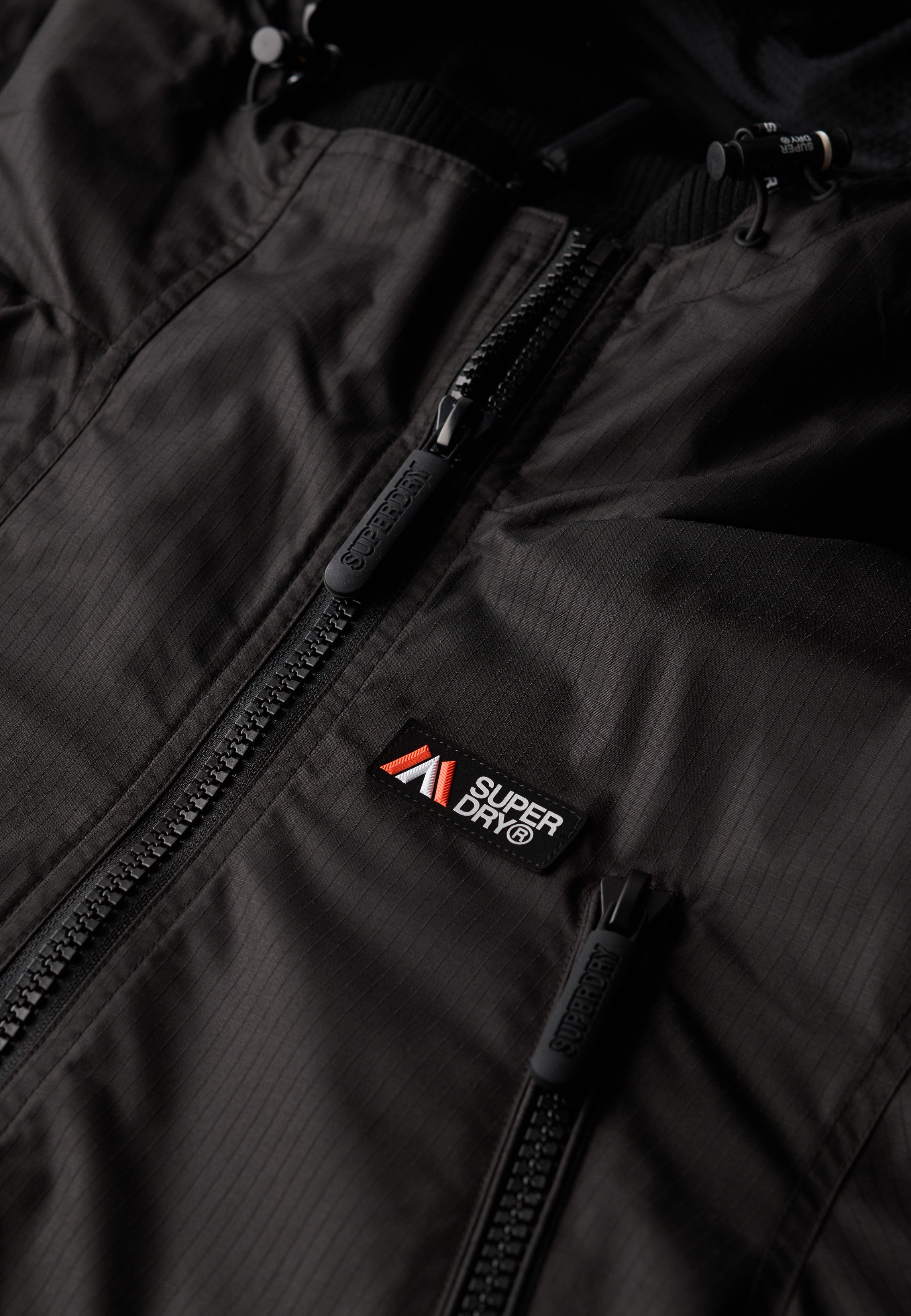 Superdry Outdoorjacke HOODED MTN WINDBREAKER JACKET